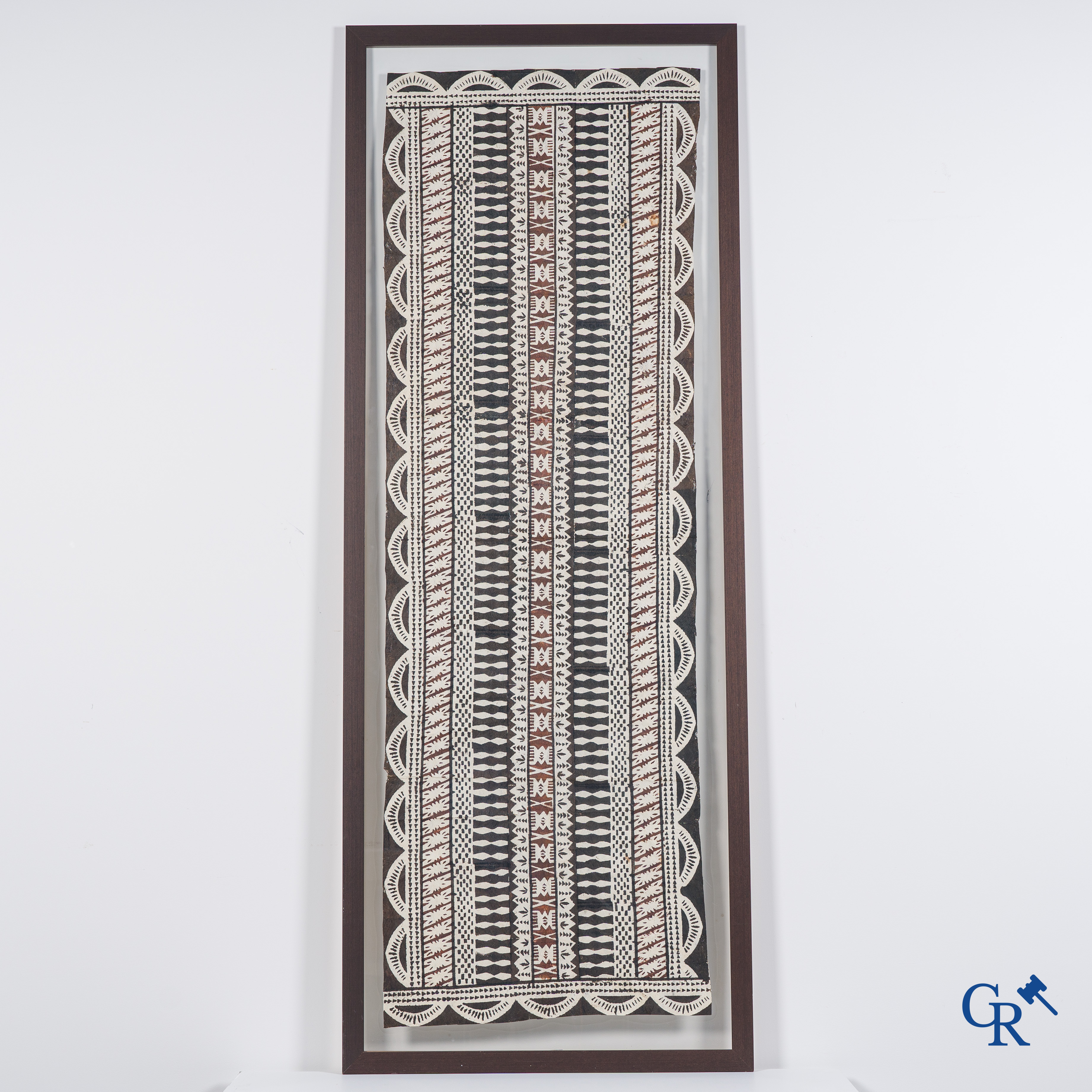 Un grand cadre décoratif avec papyrus incorporé. Vers 1980.