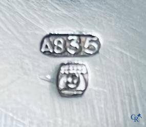 Un service à café et à thé 5 pièces en argent 835°/00.