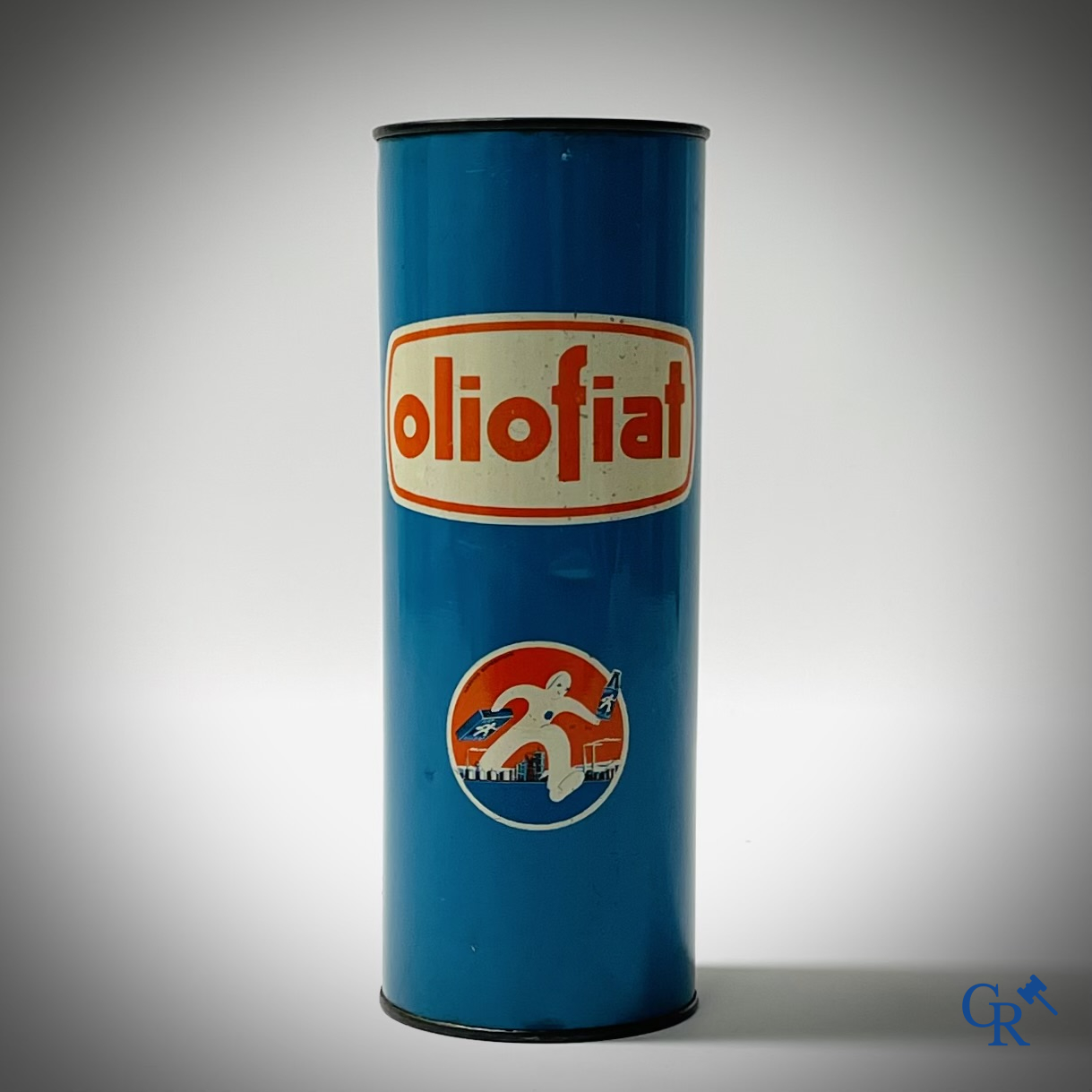 OlioFiat Turin. Oil can of the brand Fiat, department of lubricants for cars.