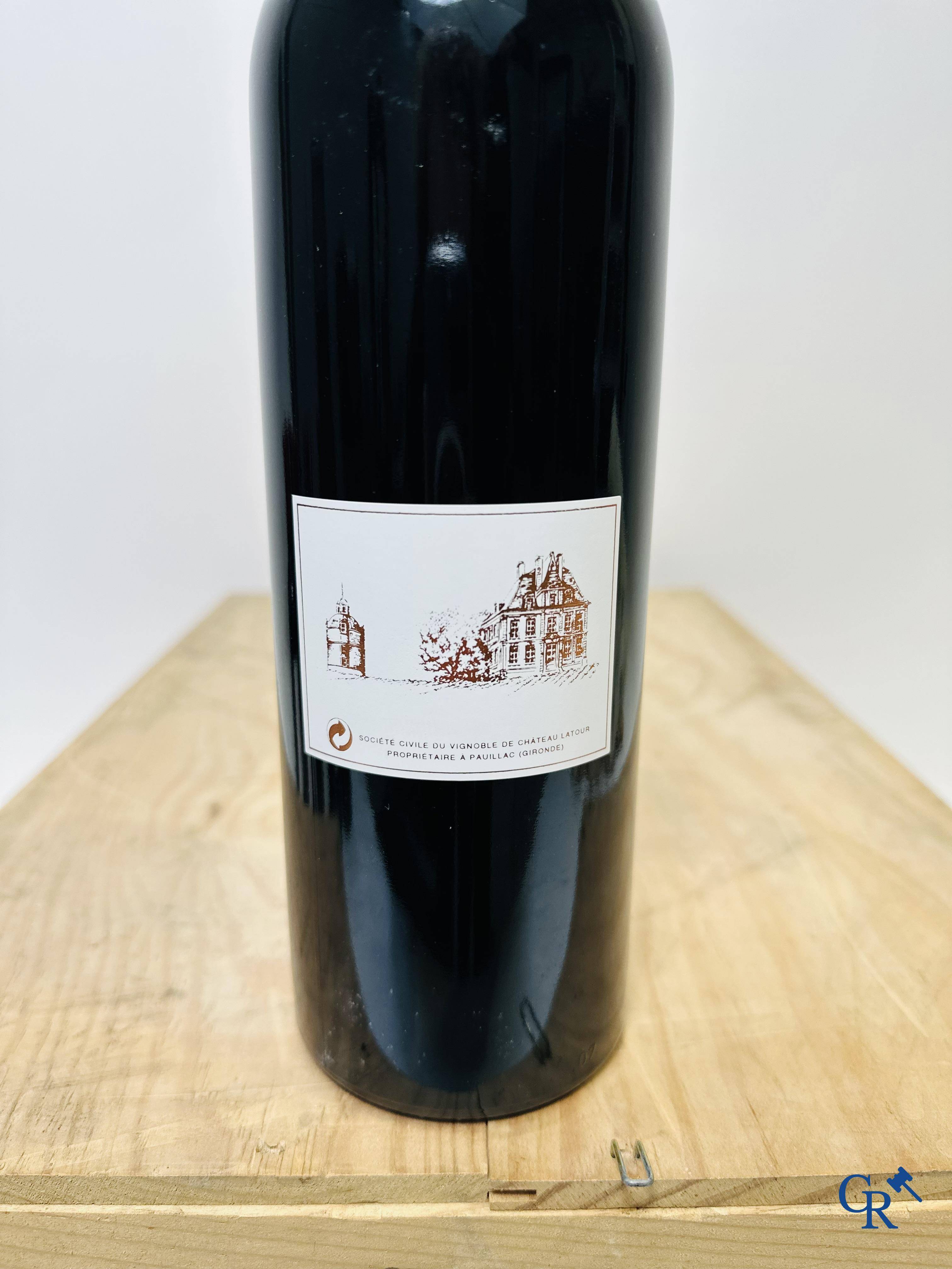 Wine - Bordeaux: Château Latour 1998, 0,75L. Rouge. 1er Grand Cru Classé. 12 bottles.