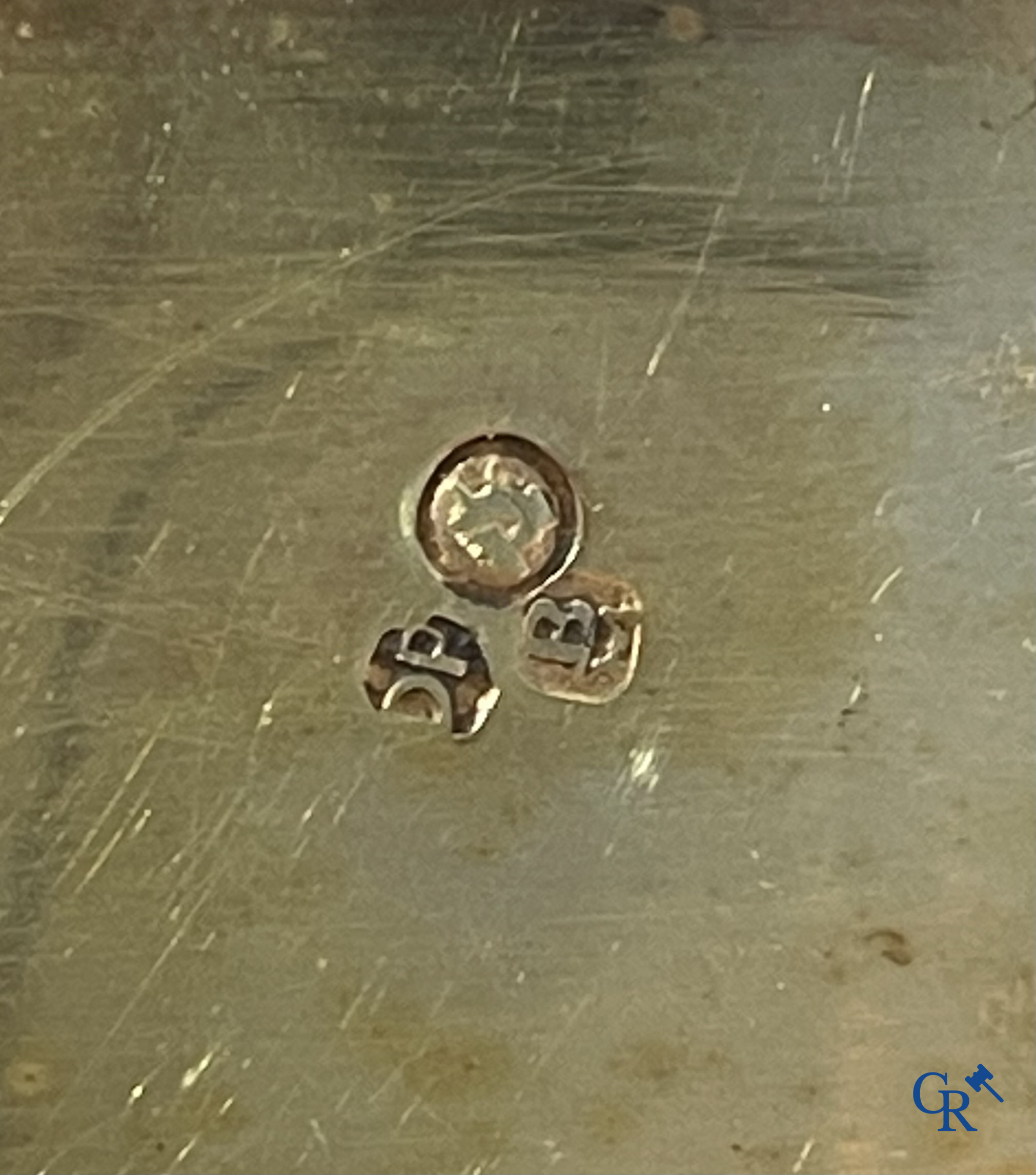 Lot with display case objects, jewellery with diamond, timepieces, silver tobacco boxes, micro mosaic, etc. 18th-19th-20th century.