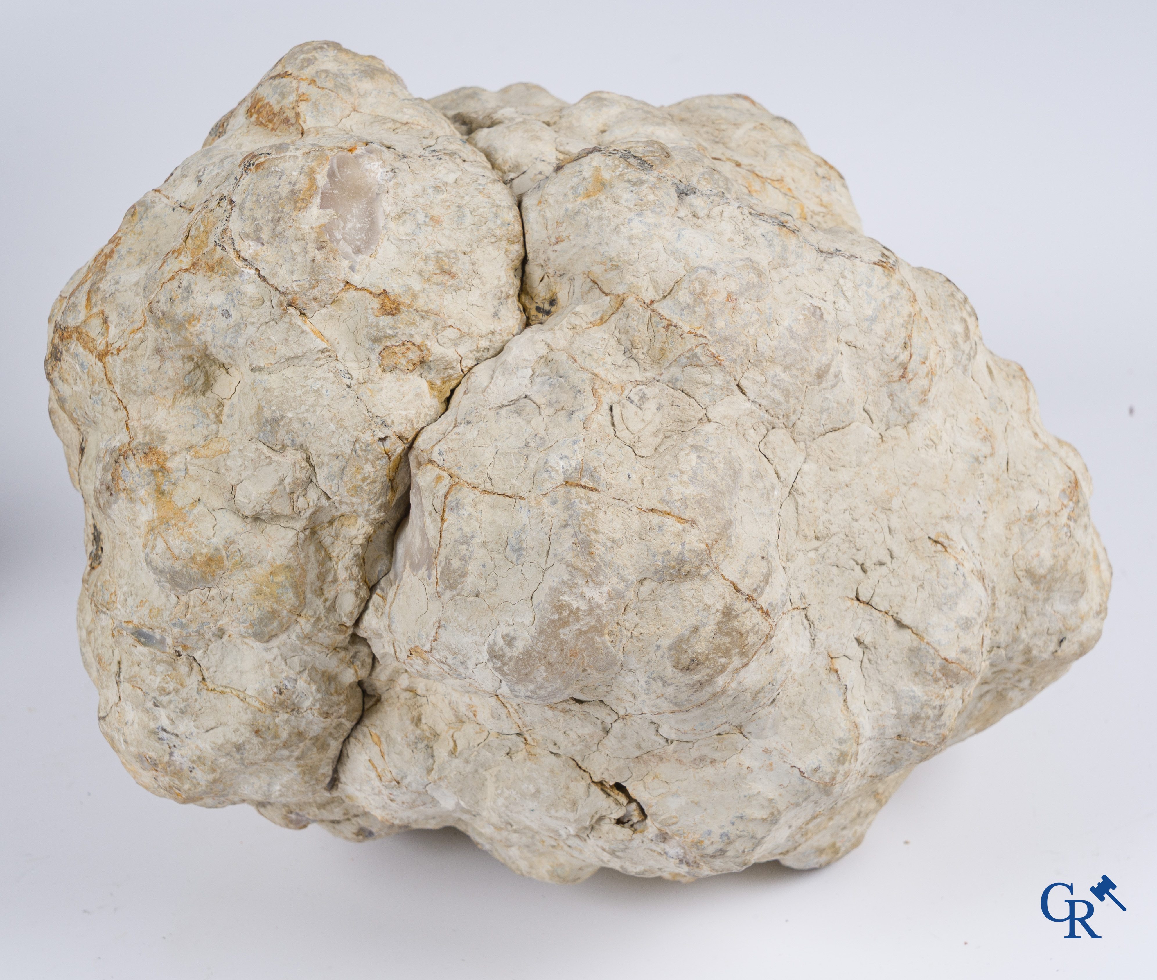 3 pieces of rock. A large Aragonite crystal, a rock crystal and a large Agate Geode Duo.