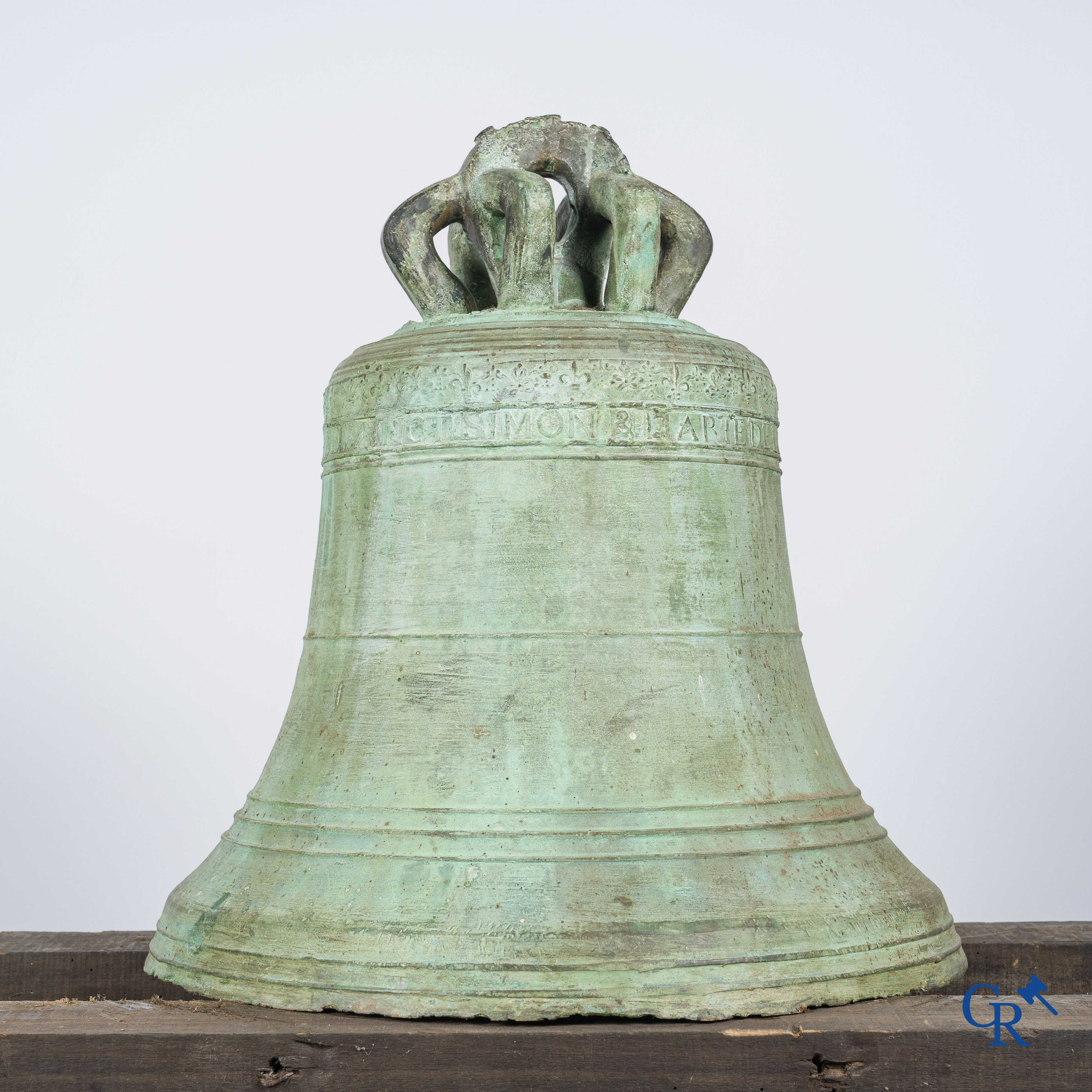 Religious objects. Large antique church crown clock or bell in bronze with inscription band. Dated 1649.
