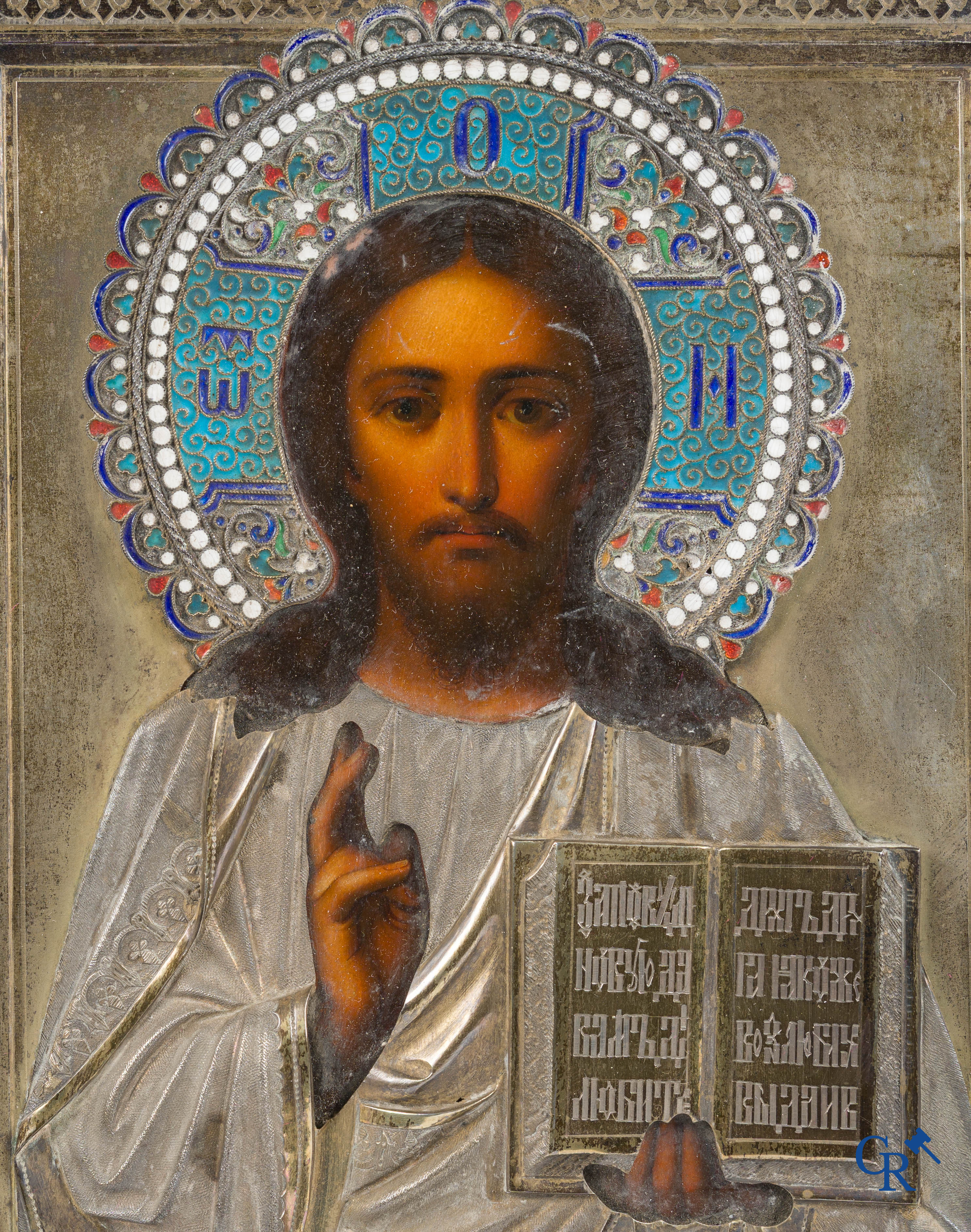 Religieuze objecten. Christus Pantokrator. Russische icoon met zilver oklad en cloisonné emaille. 19e eeuw.