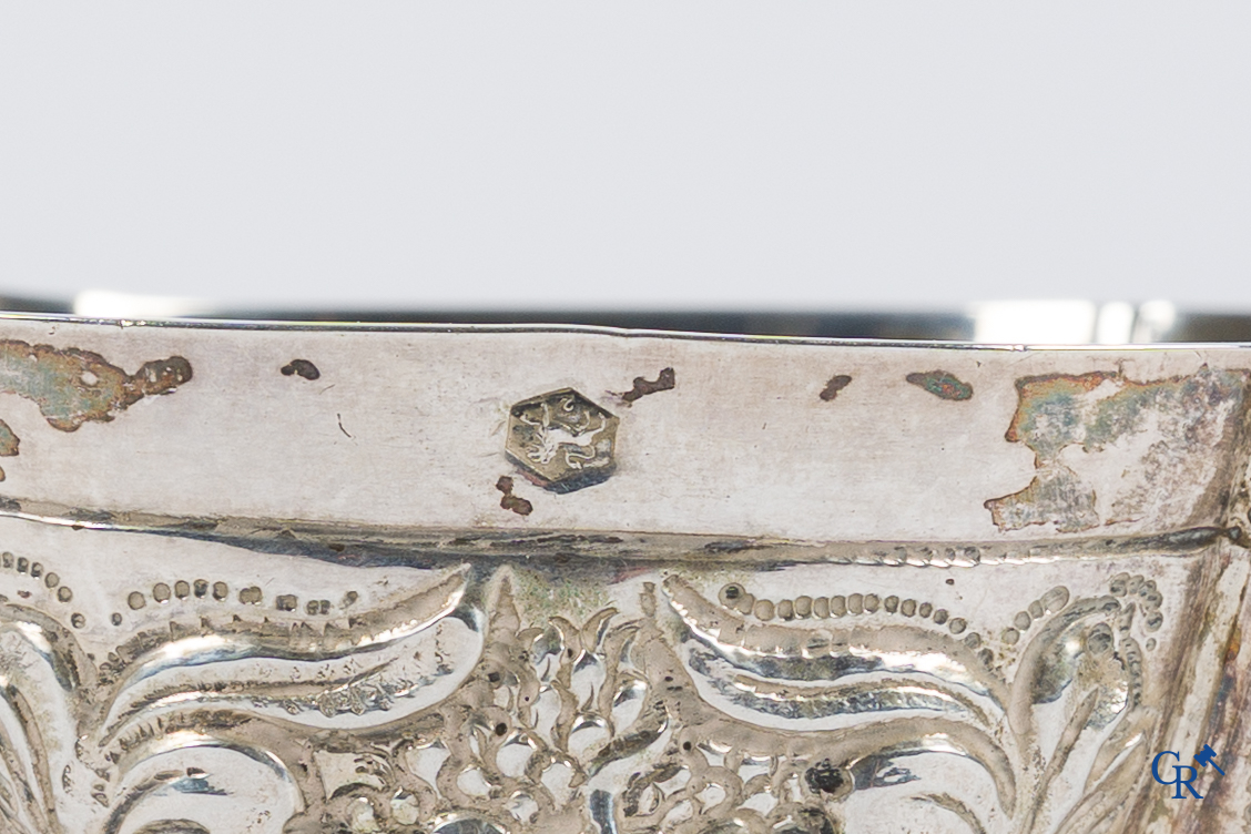 Zilveren brandewijnkom. Keurmerken. Holland, 19e eeuw.