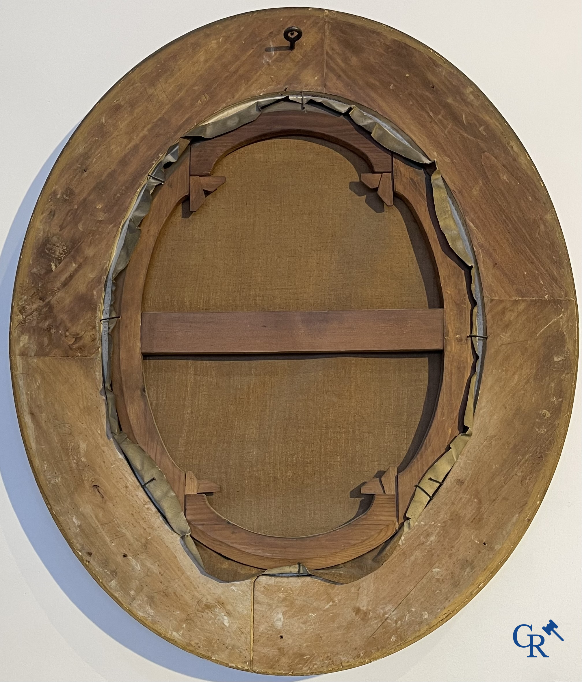 Delfosse Auguste (1832-1899) Paar portretschilderijen met imposante vergulde kaders. Olie op doek. Gesigneerd.