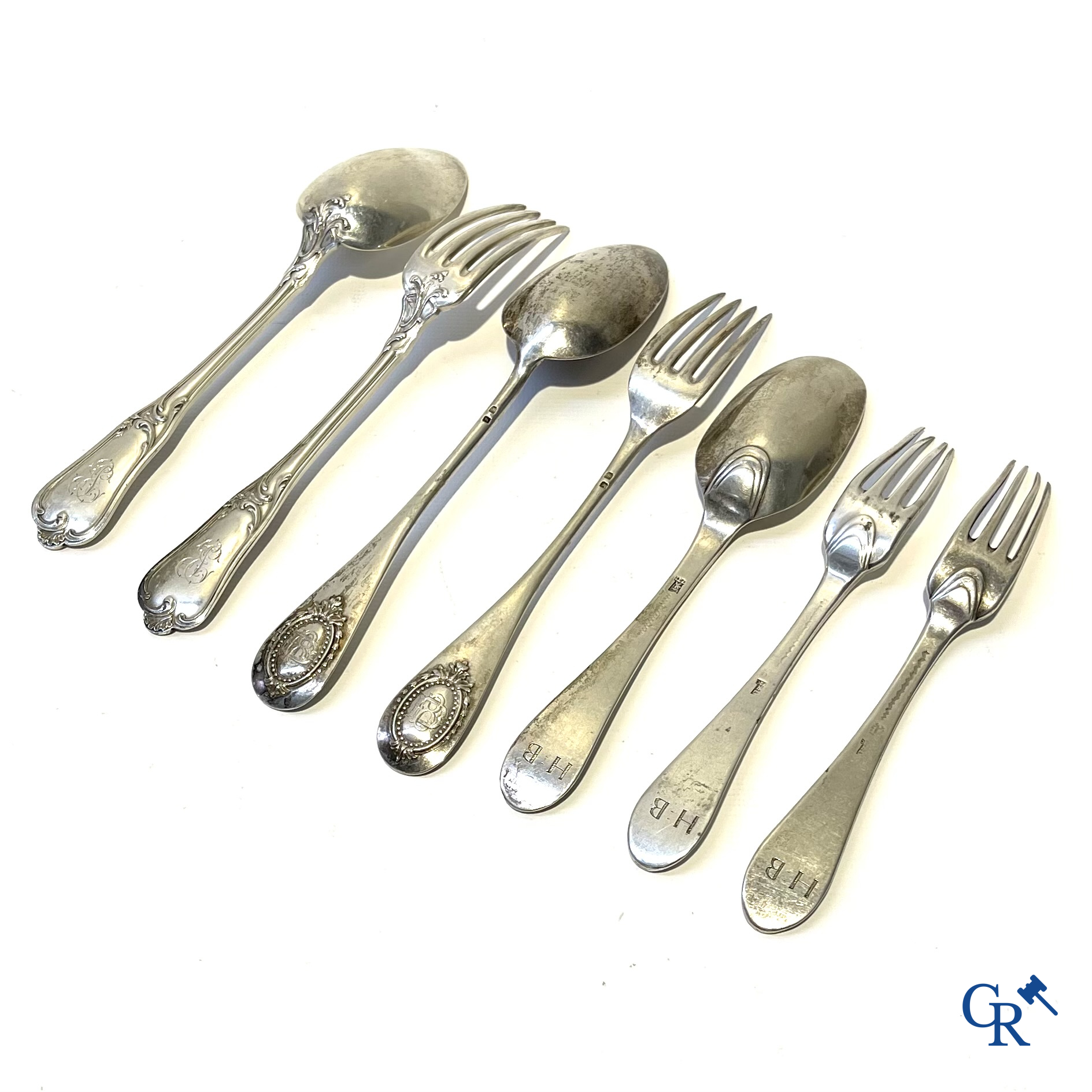 Silver. Lot consisting of 7 pieces of silver cutlery. 18th and 19th century, including Namur. Different hallmarks.