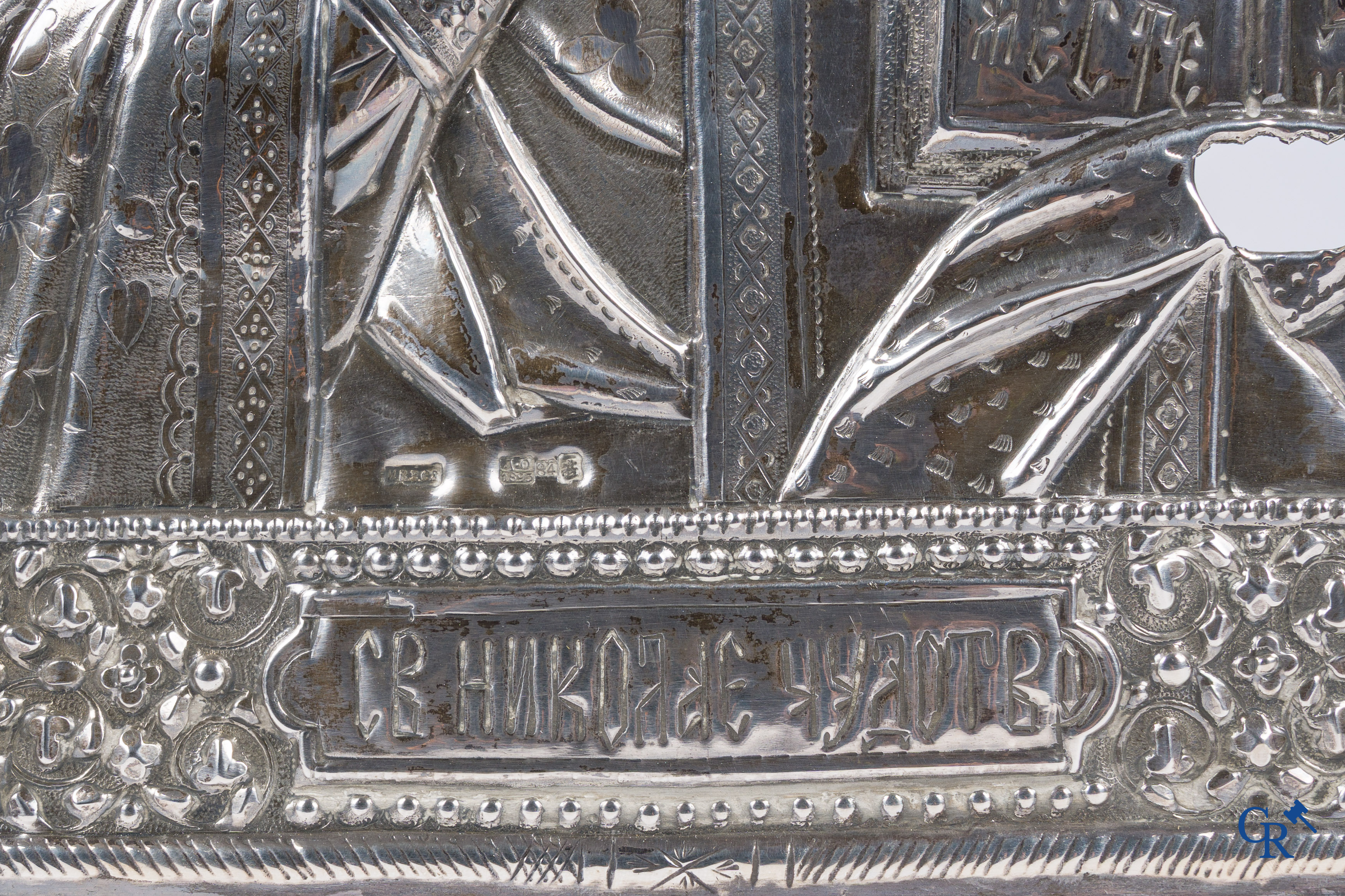 Icoon, Russische icoon met een voorstelling van Sint Nicolaas. Oklad in zilver 875°/00. Gedateerd 1895.