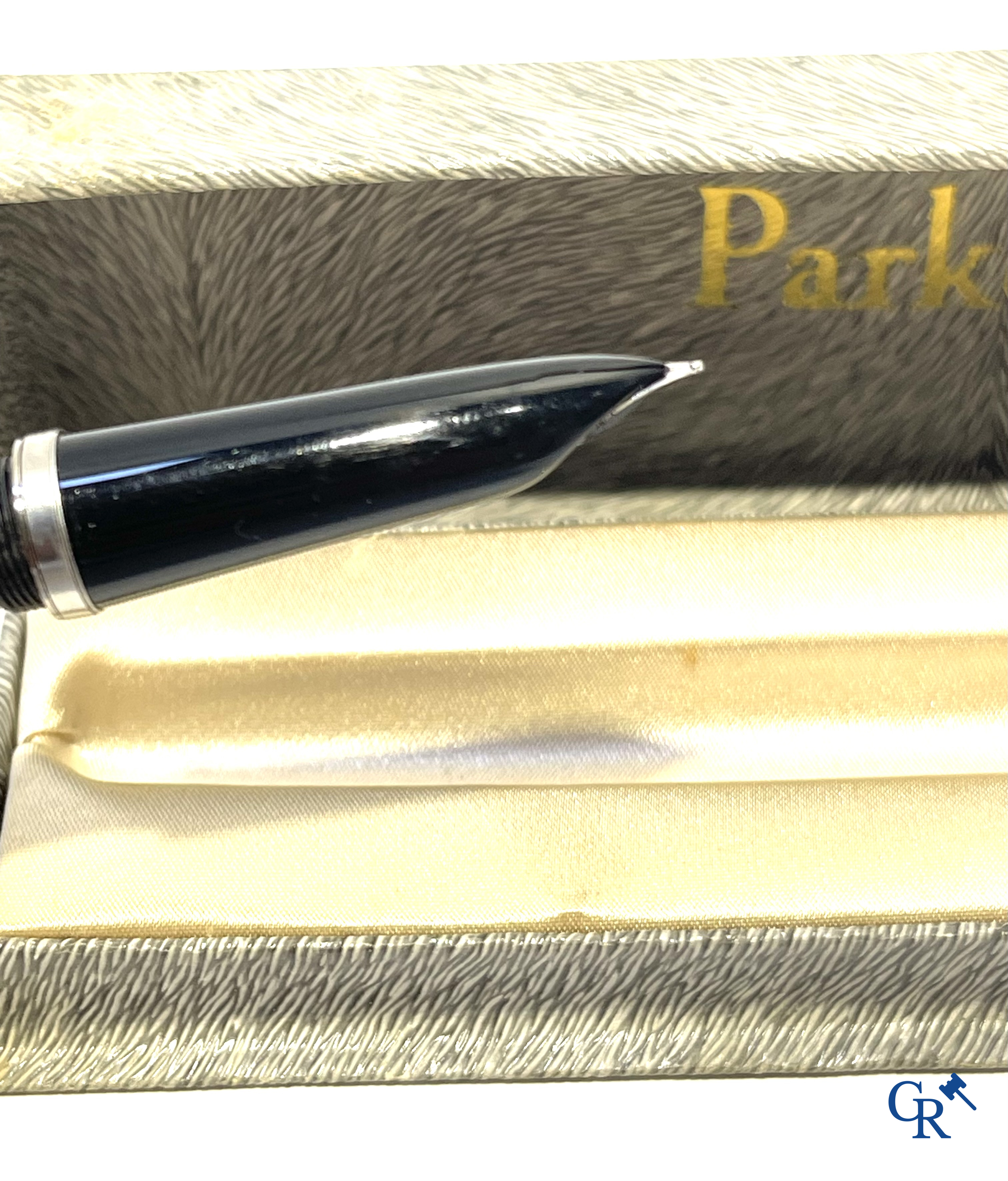 Parker. Parker fountain pen in original box. Made in USA, 12k gold, mint condition with original box.