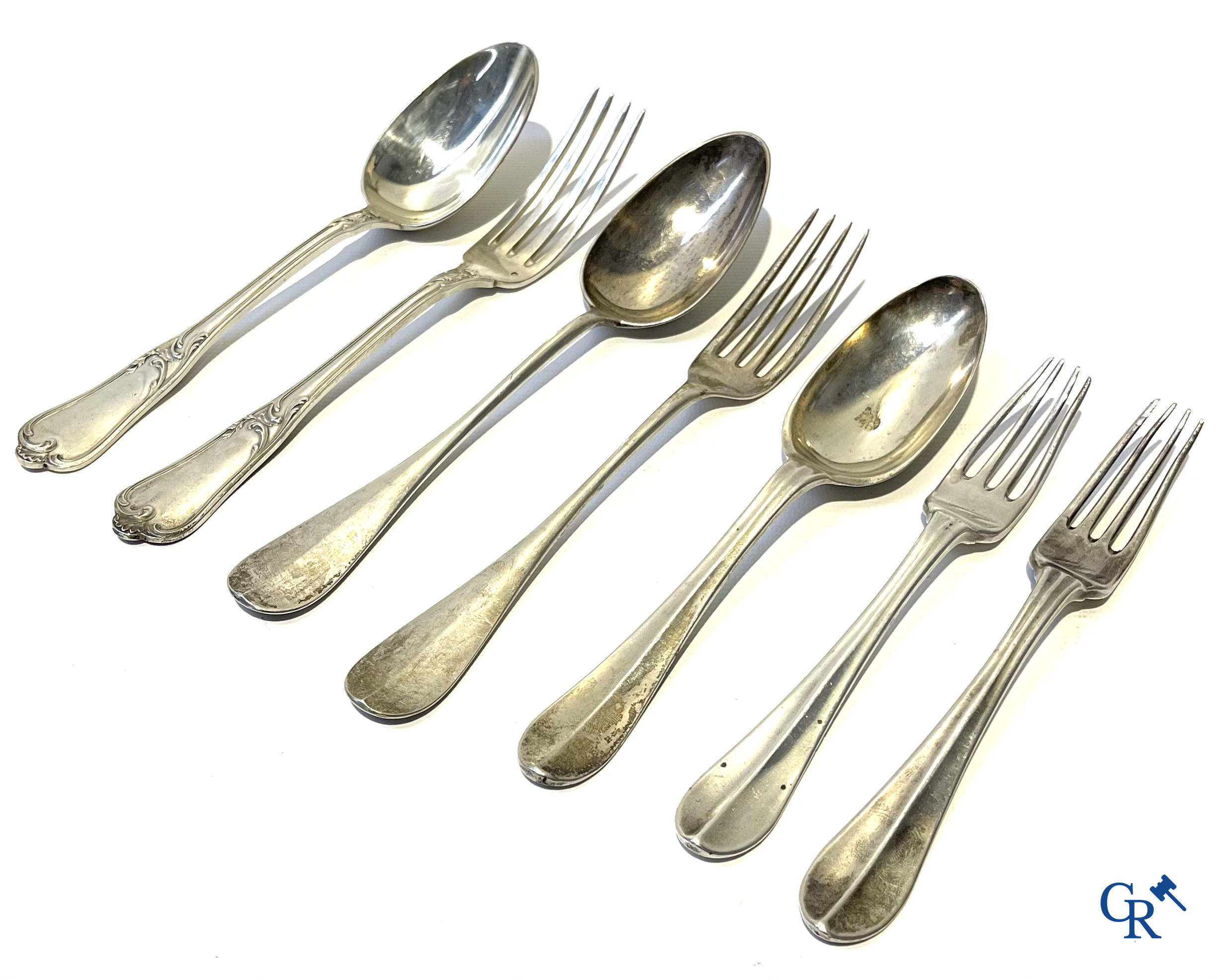 Silver. Lot consisting of 7 pieces of silver cutlery. 18th and 19th century, including Namur. Different hallmarks.