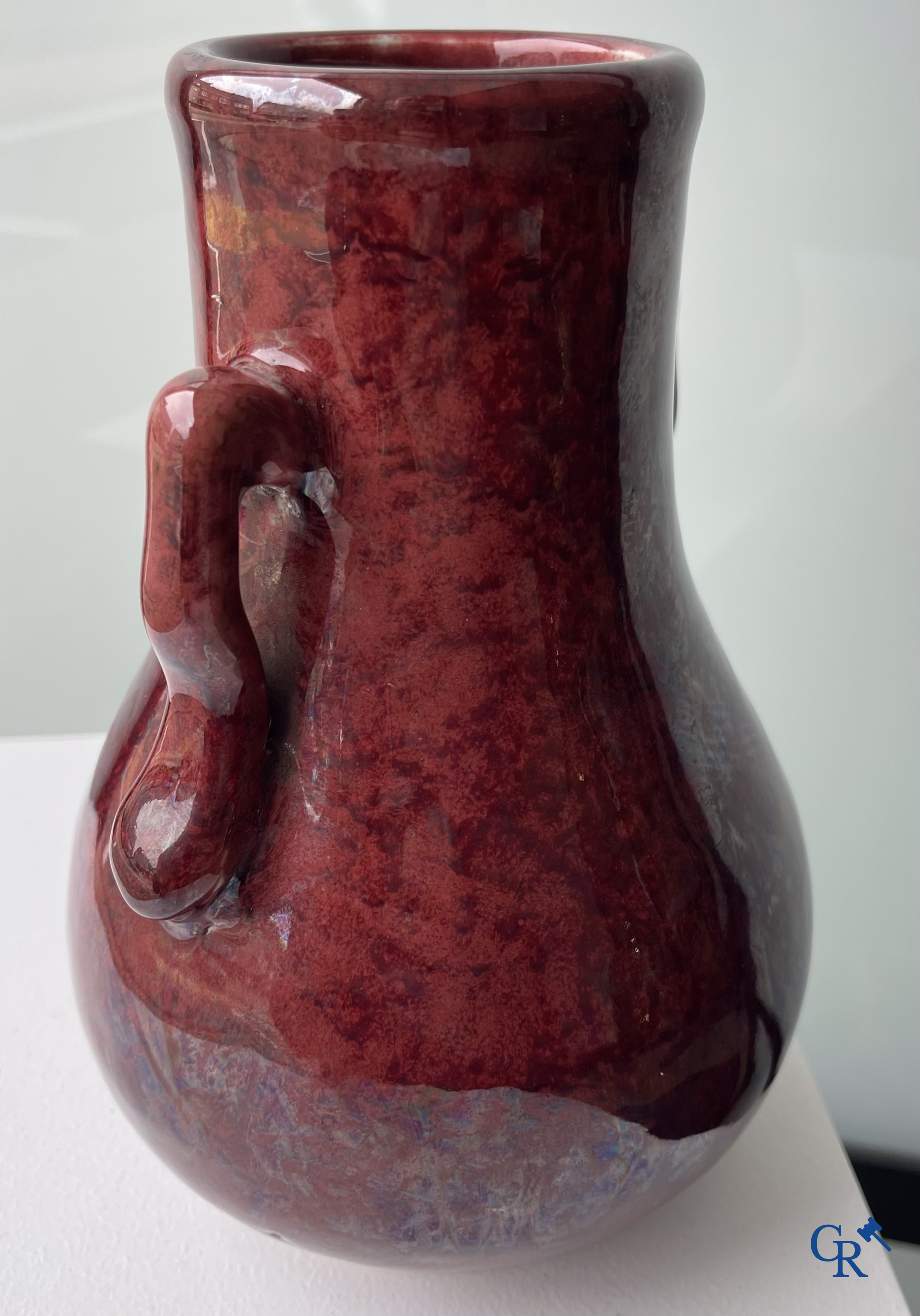 Asian Art. A Chinese porcelain Sang de boeuf vase. 19th century.