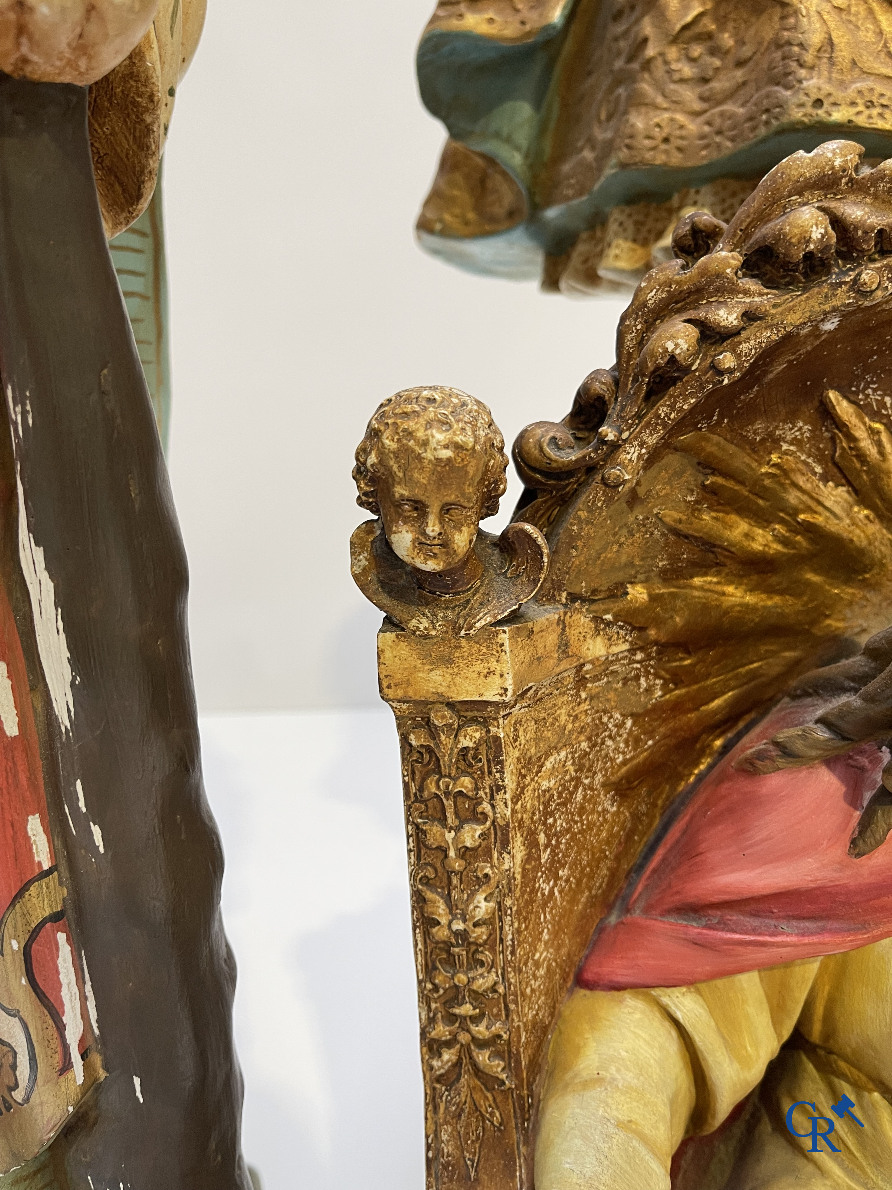 Religieuze objecten. 4 plaaster heiligbeelden. St. Judas, getroonde Christus, Nicolaas van Myra, Jezus van Praag.