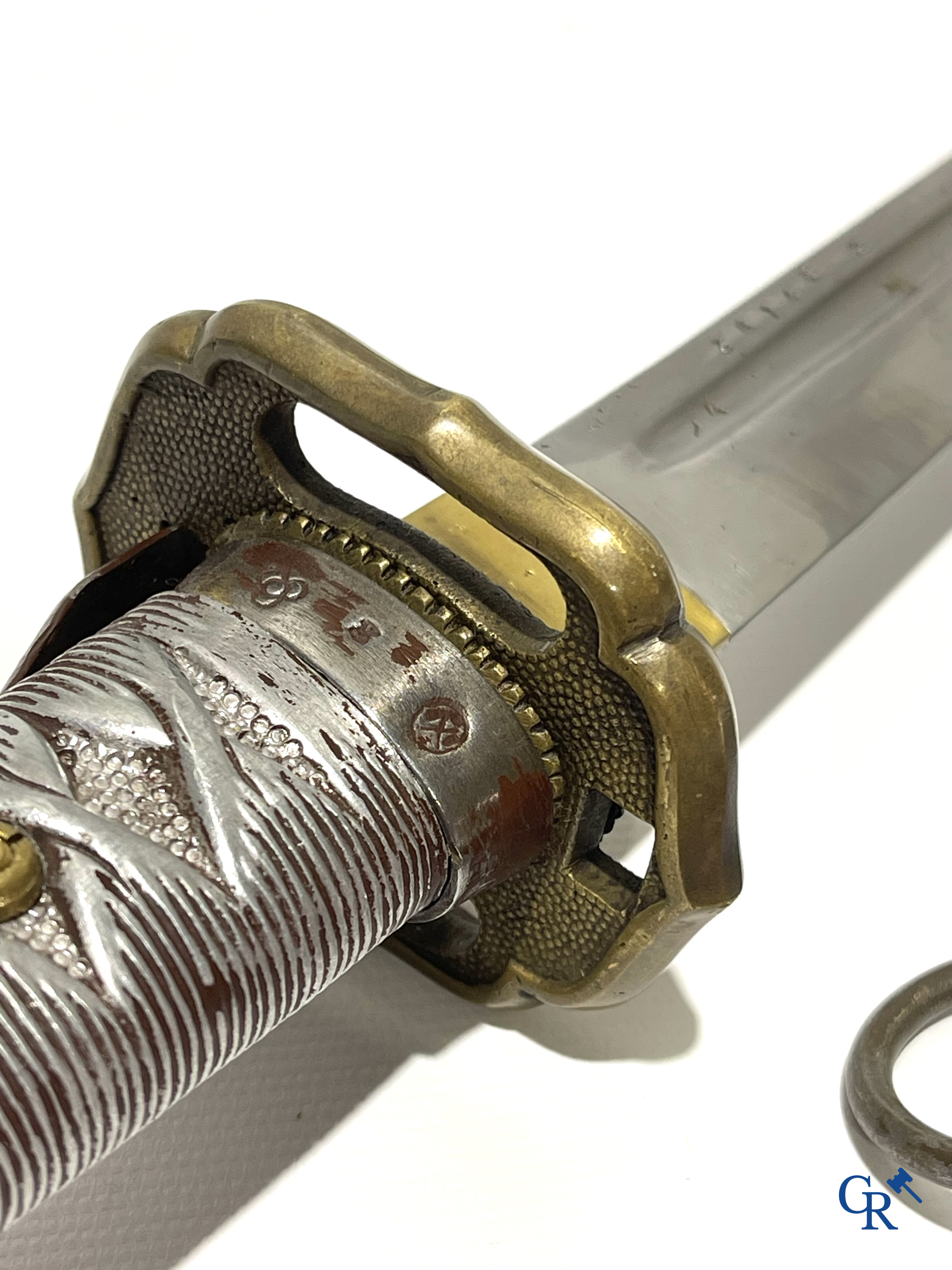 Japans militair Katana Samoerai zwaard met gelakte schede. Genummerd 36148.