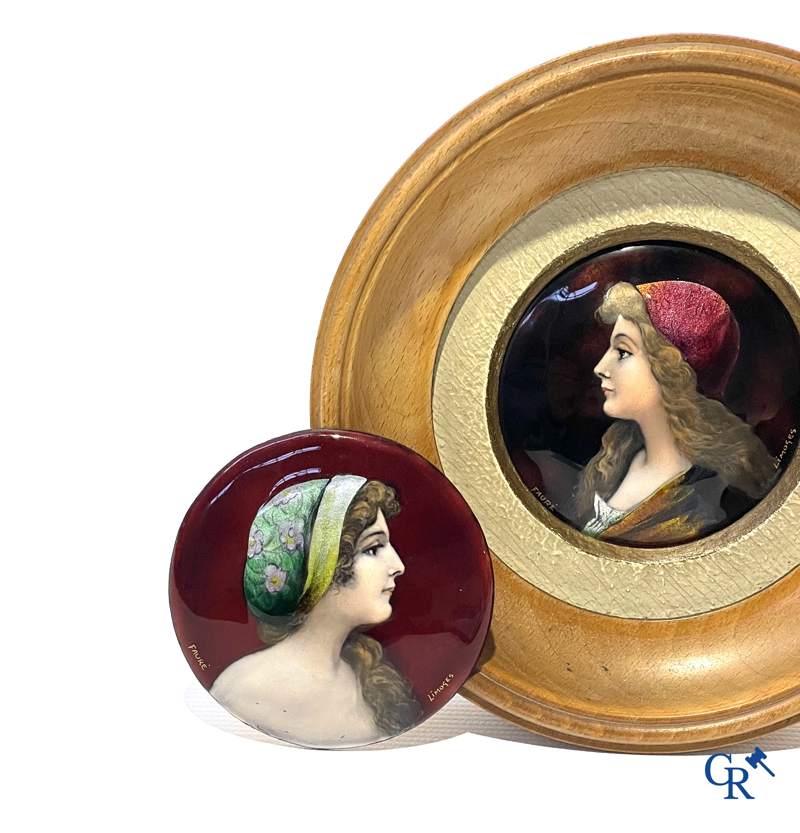 Fauré à Limoges. 3 medaillons in Art Nouveau-stijl. Emaille op koper. Gesigneerd.