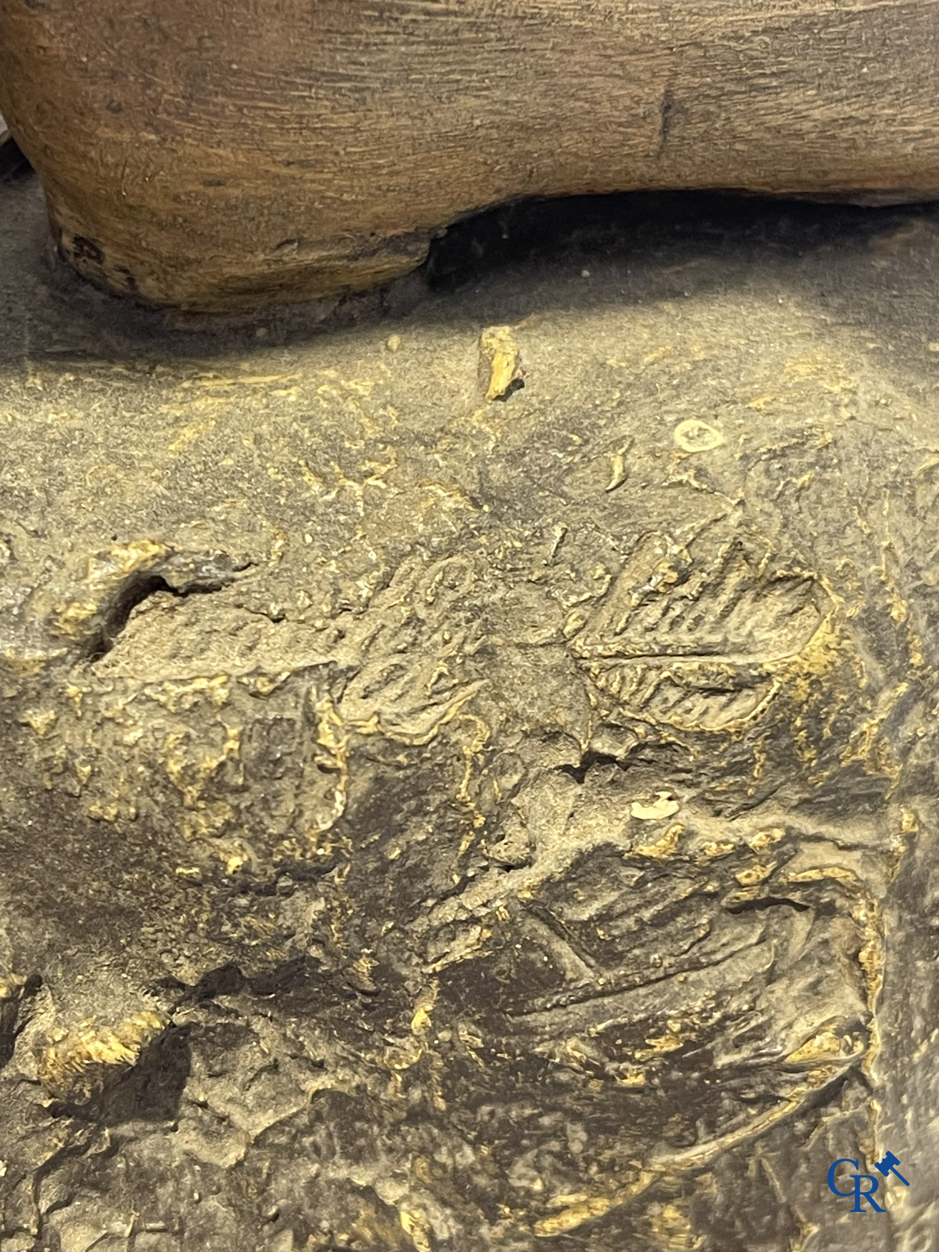 Friedrich Goldscheider Wien. Groot terra cotta beeld, de waterdraagsters. Gesigneerd G. Tole, circa 1910.