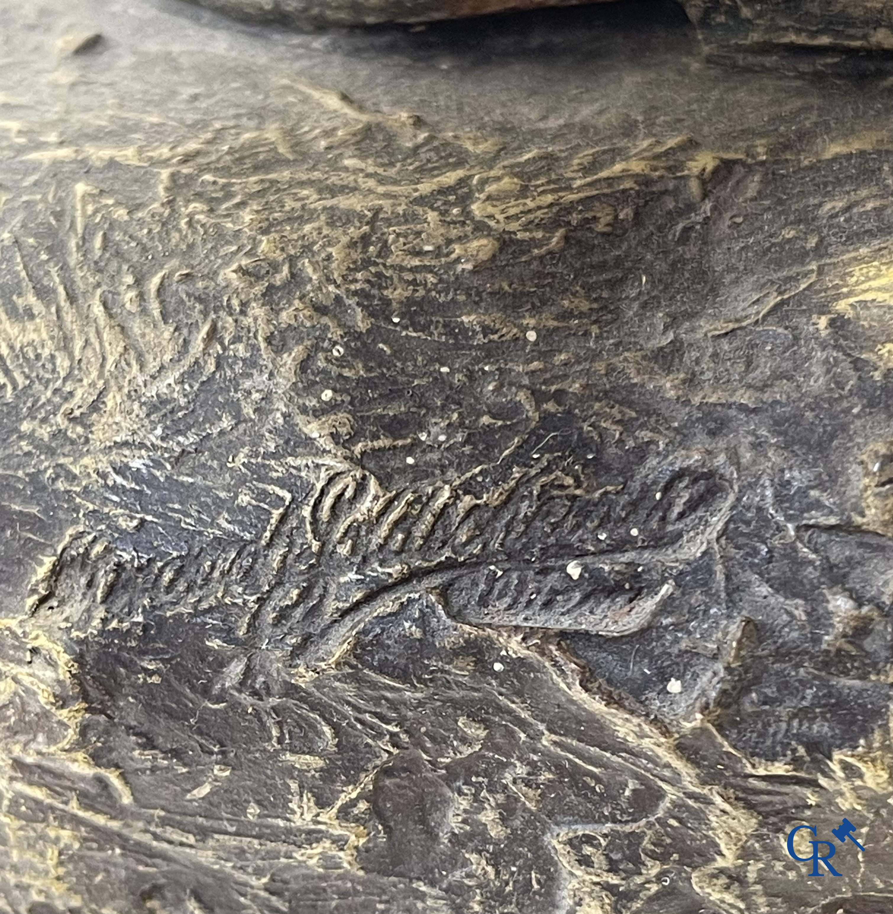 Friedrich Goldscheider Wien. Groot terra cotta beeld, de waterdraagsters. Gesigneerd G. Tole, circa 1910.