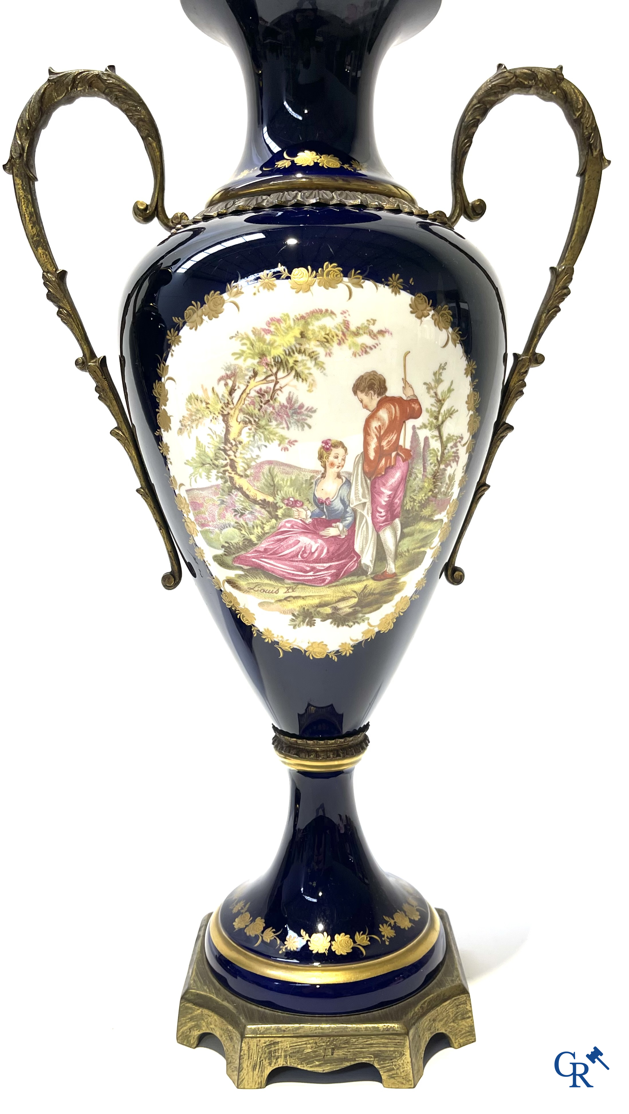 Pair of large vases in porcelain and bronze with romantic scenes. Sèvres style. 20th century.