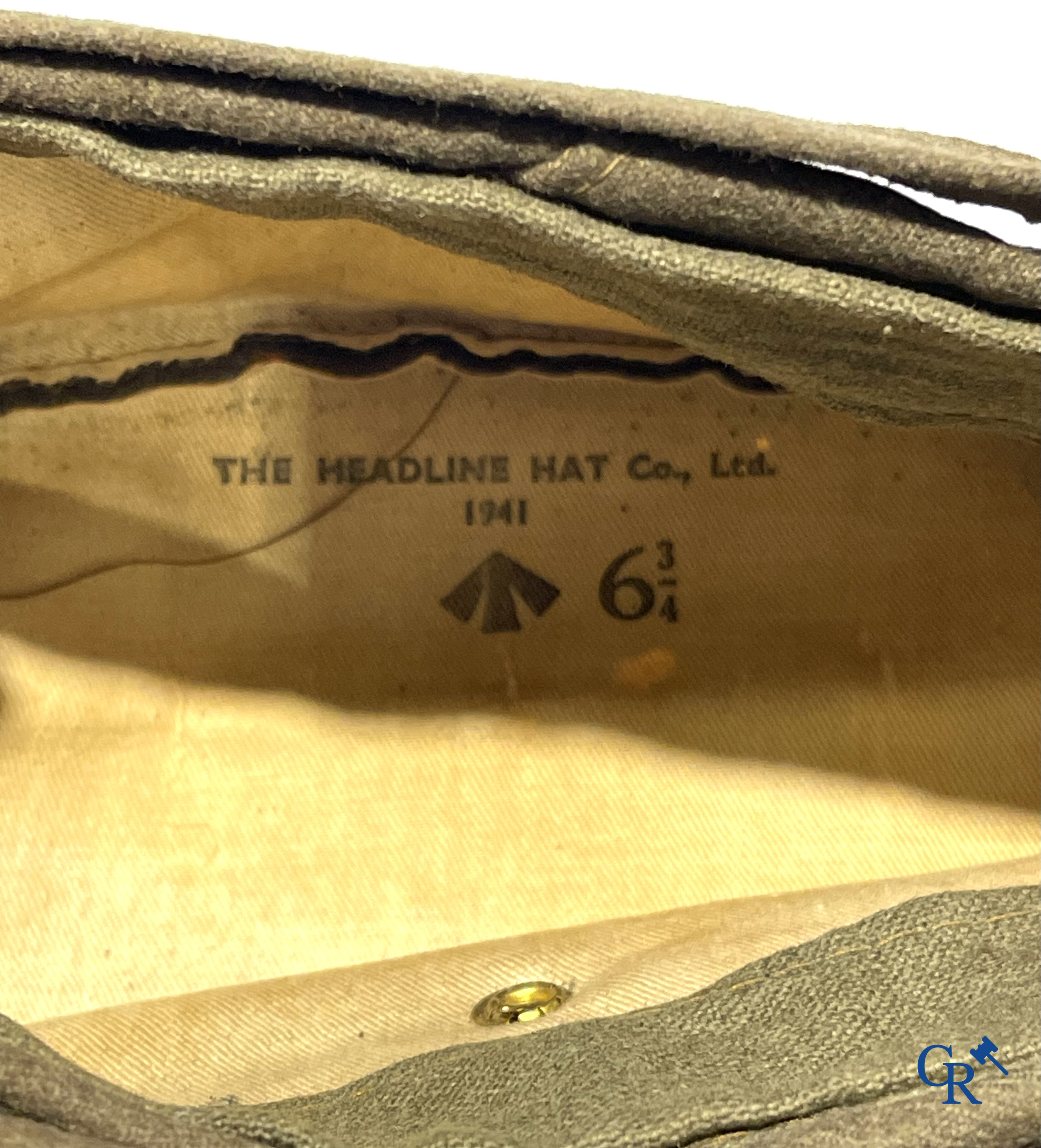 Militaria. Lot of 5 military headgear, some WWII including an officers cap from The Headline Hat Co., 1941.