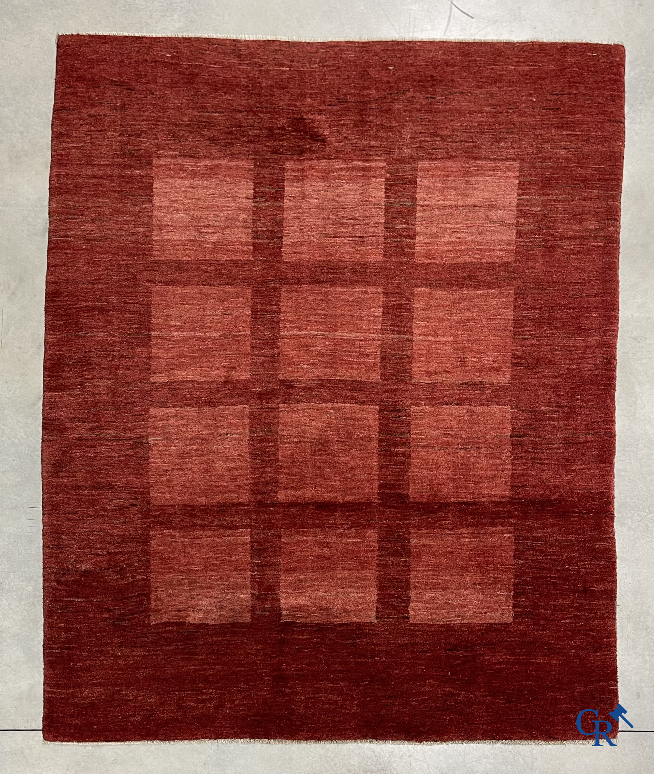 Modern tapijt, Tannas big squares red.