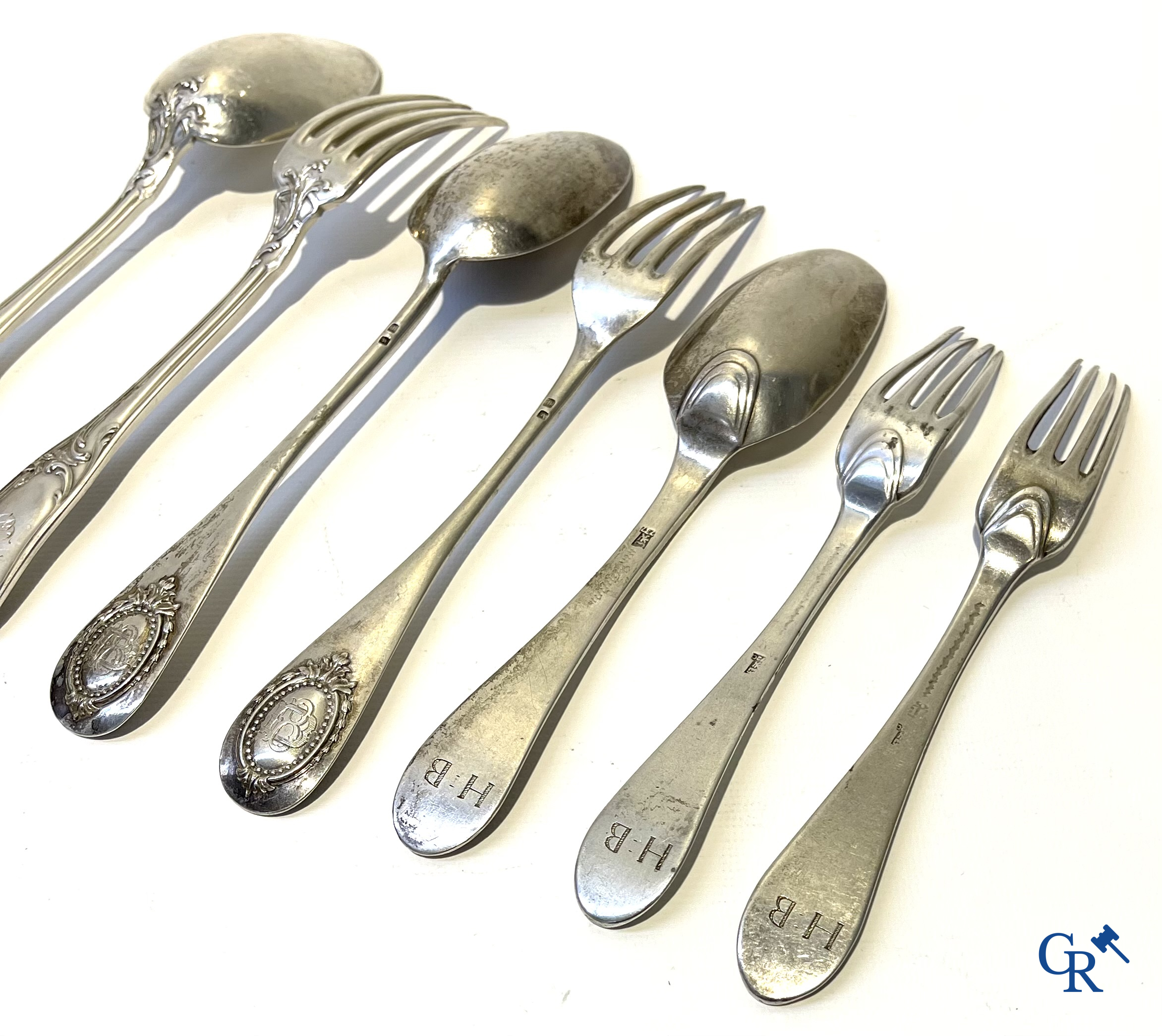 Silver. Lot consisting of 7 pieces of silver cutlery. 18th and 19th century, including Namur. Different hallmarks.