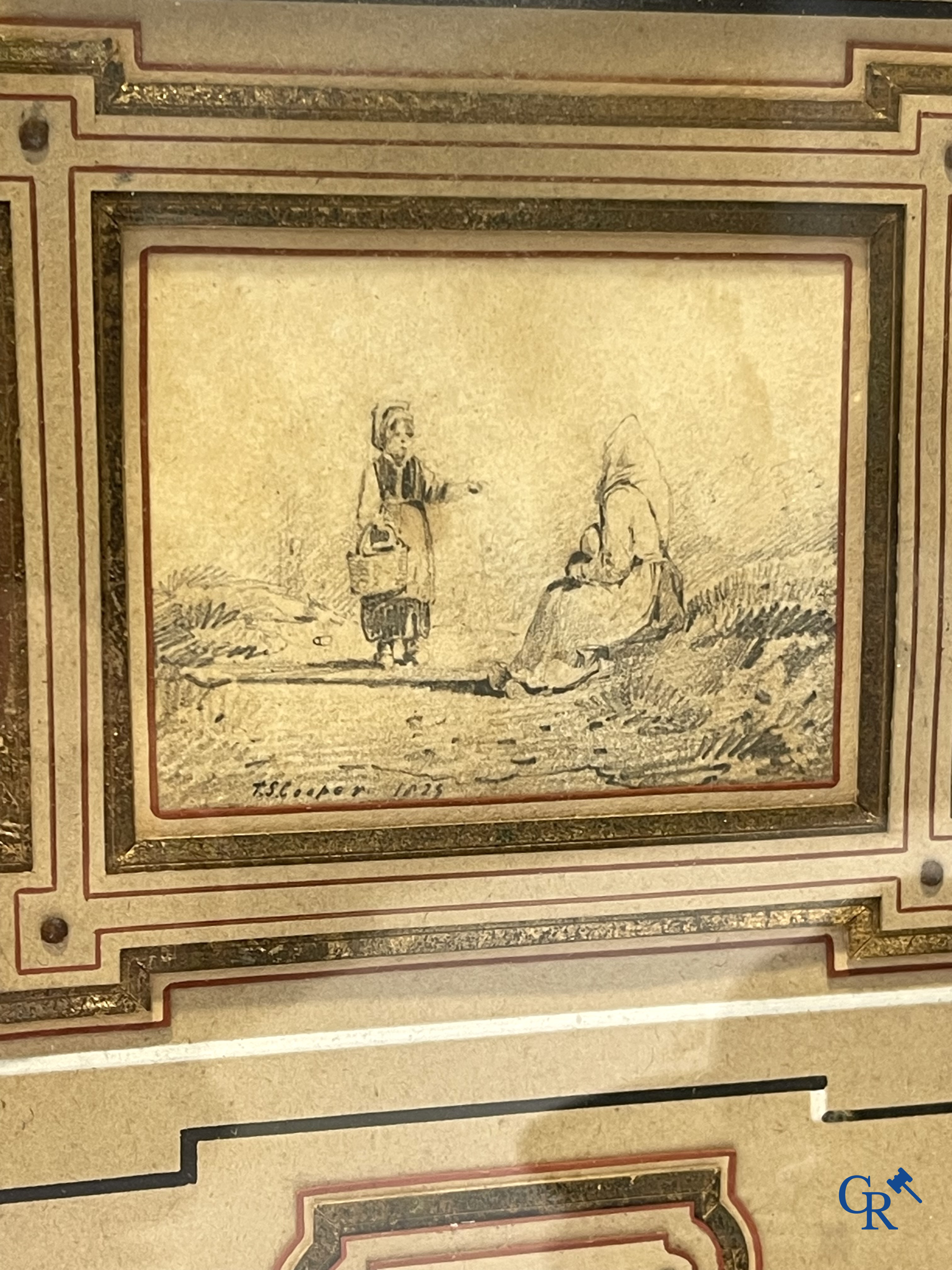 Lot antiques: Carafe, Val Saint Lambert, bronze table bell, carafe with silver frame, miniature Thomas Sidney Cooper, etc.