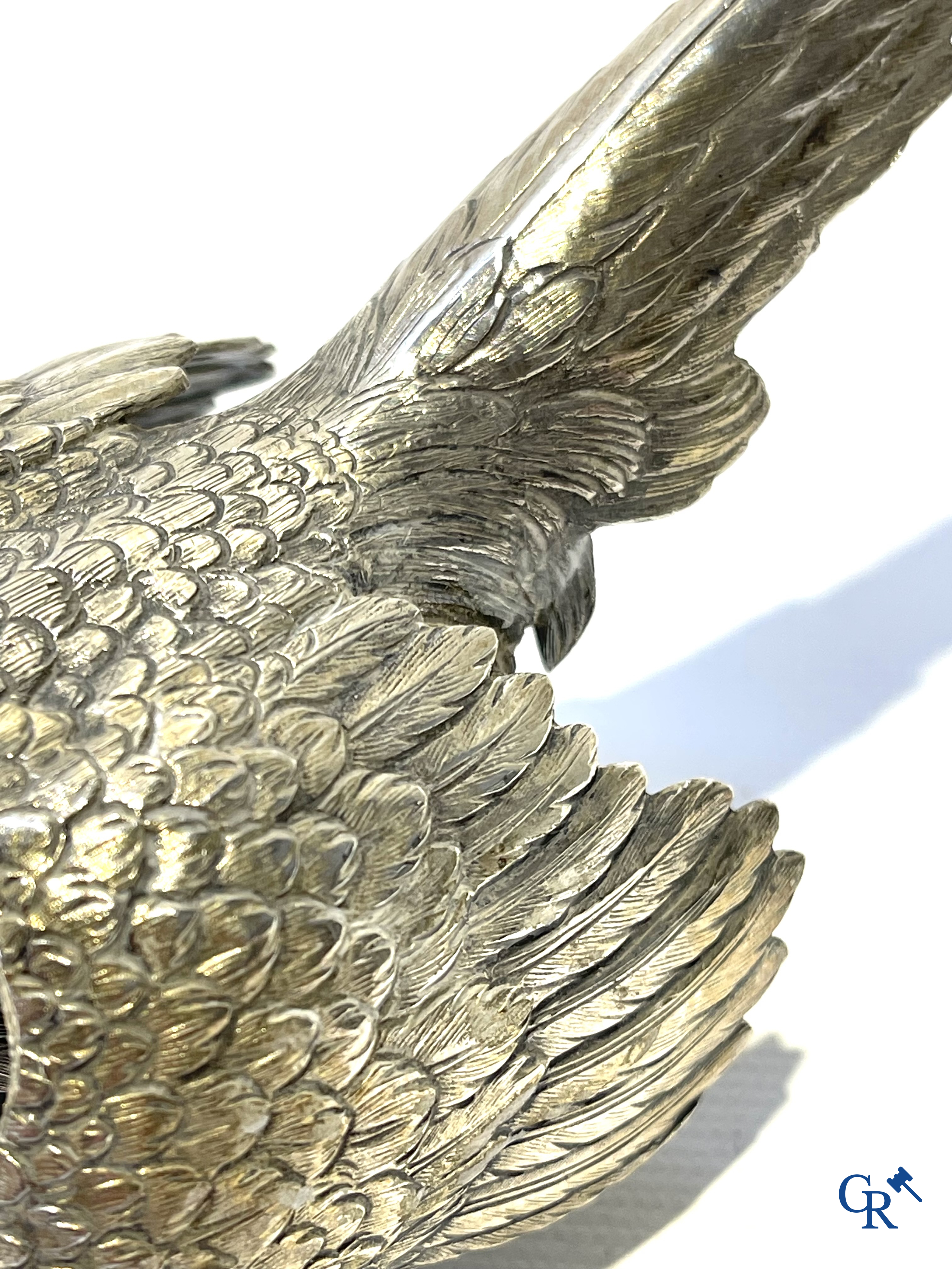 Silver. Pair of pheasants in silver 835°/00.