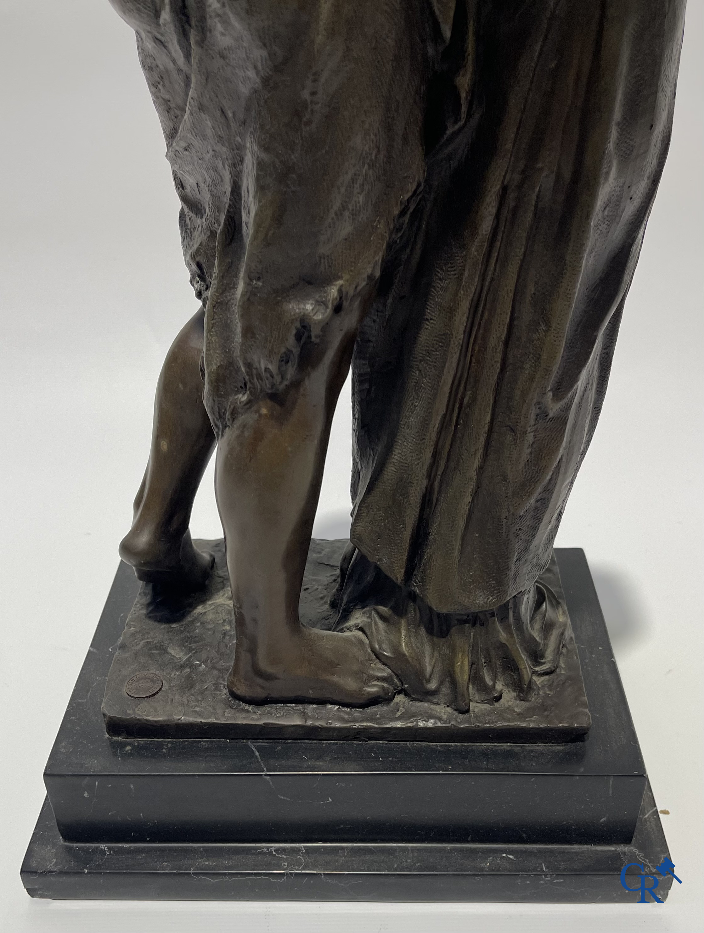 Large bronze statue on marble pedestal. Romantic couple. Bronze guaranteed. JB Paris. Posthumously.