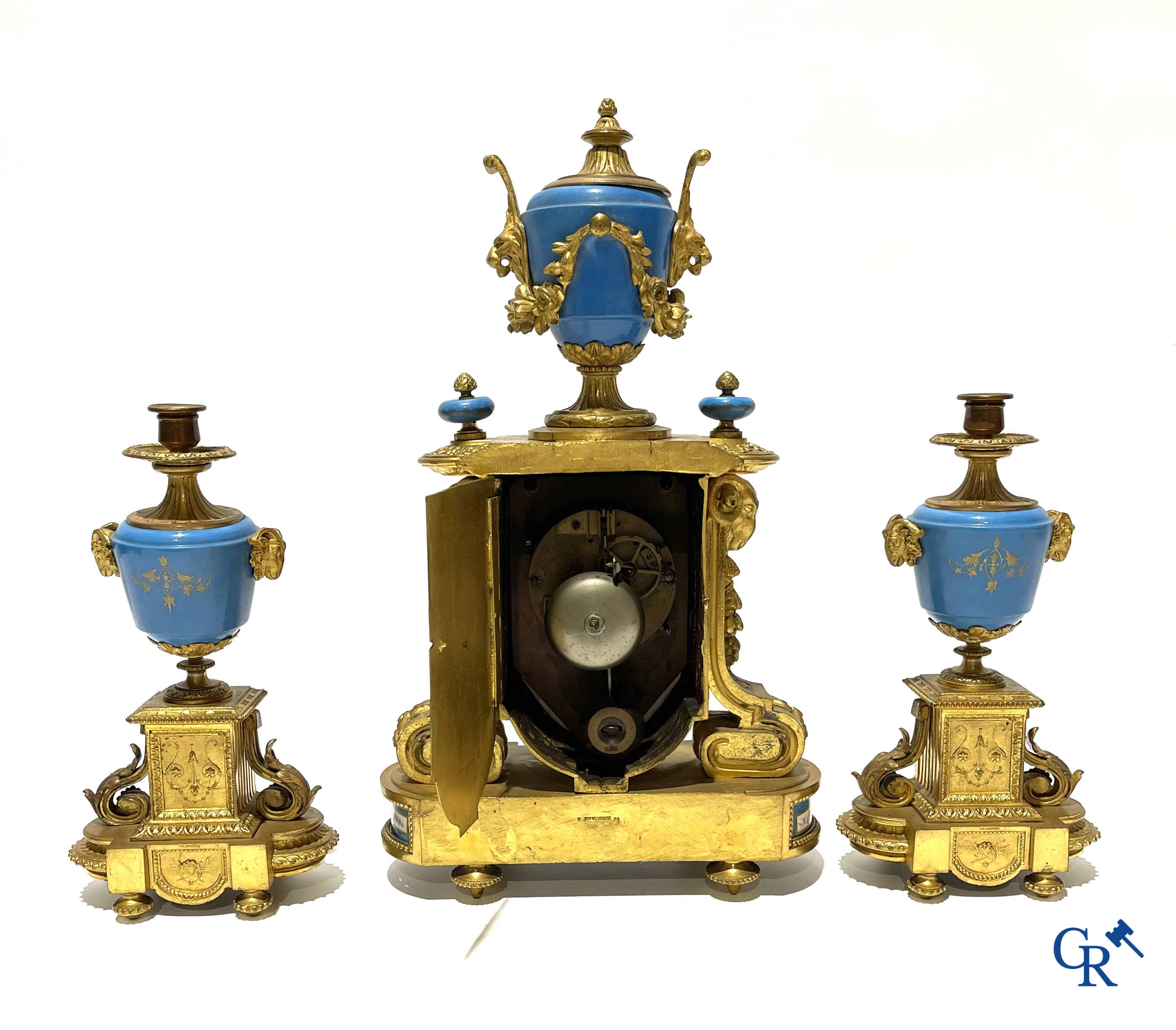 A 3-piece chimney clockset with Sèvres porcelain. LXVI style, circa 1920.