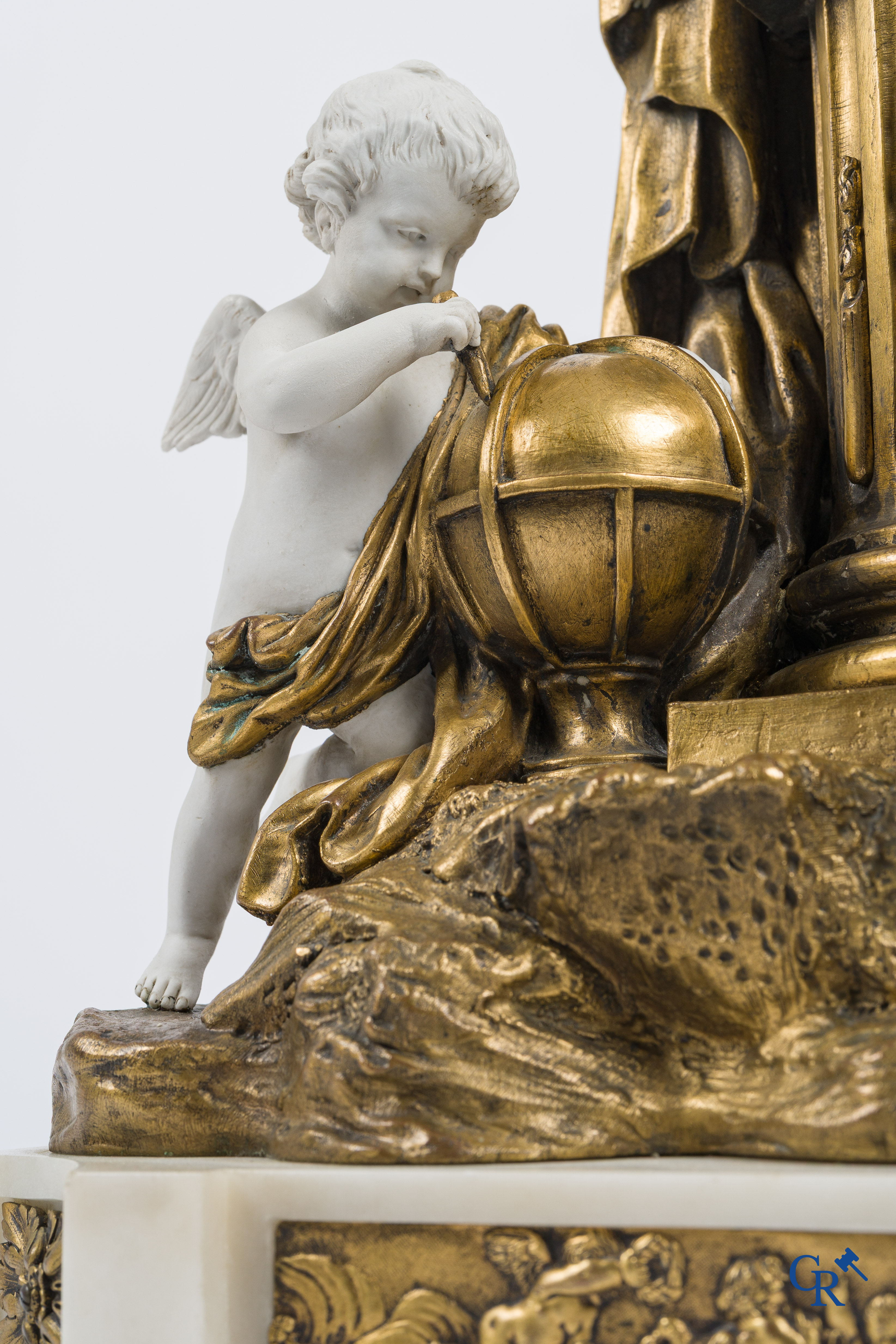 A fireplace clock in bronze, white marble and Sèvres biscuit. French work circa 1880.