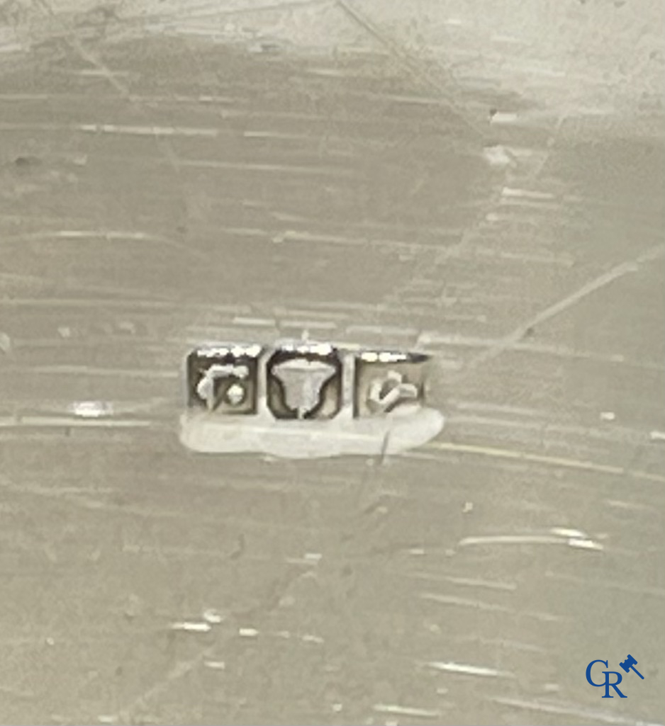 Silver. Large vegetable dish with lobed lid and openwork handle. Multiple hallmarks. 20th century.