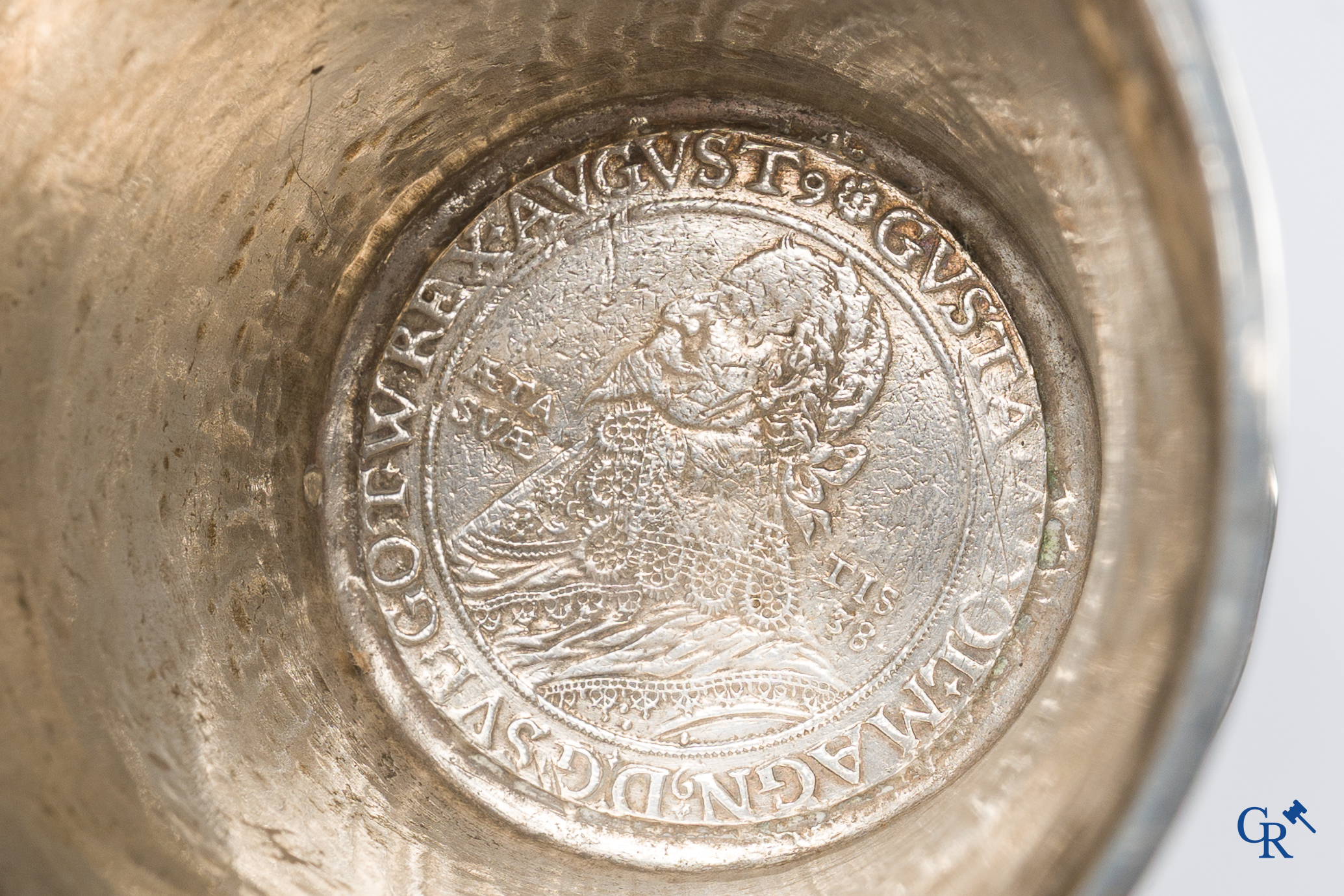 Holland, 17th century. Groningen cup in silver with Thaler of Osnabrück 1633 in the bottom. 