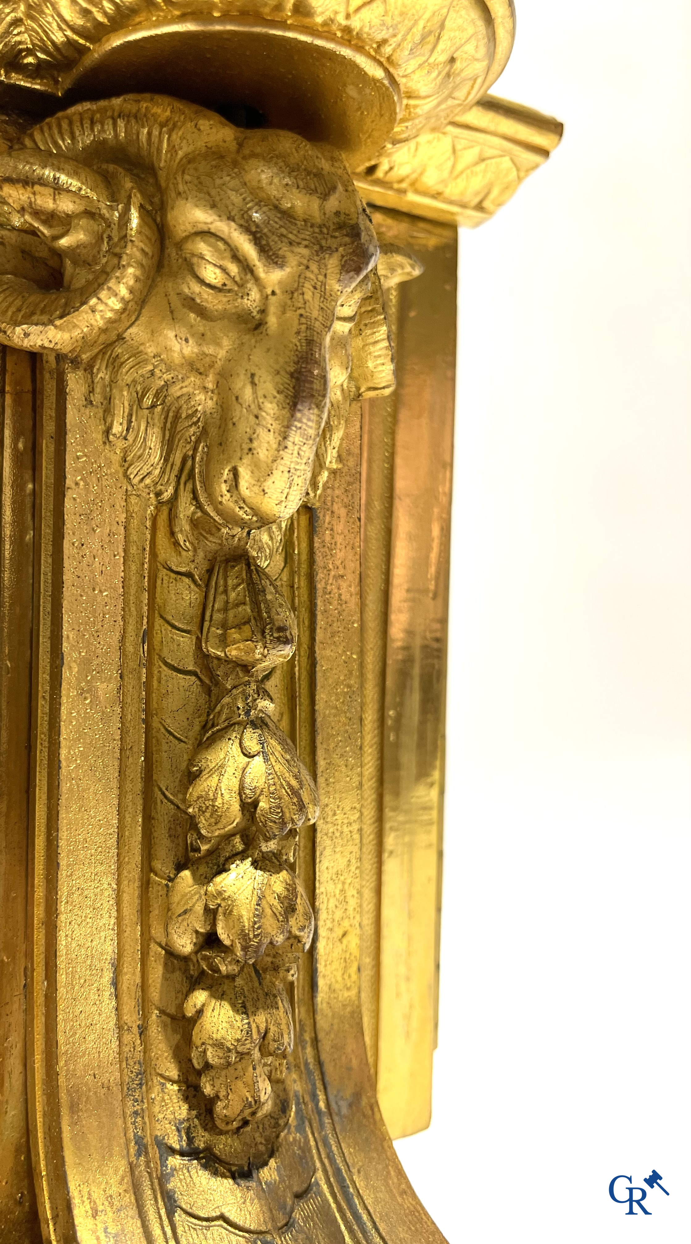 A 3-piece chimney clockset with Sèvres porcelain. LXVI style, circa 1920.