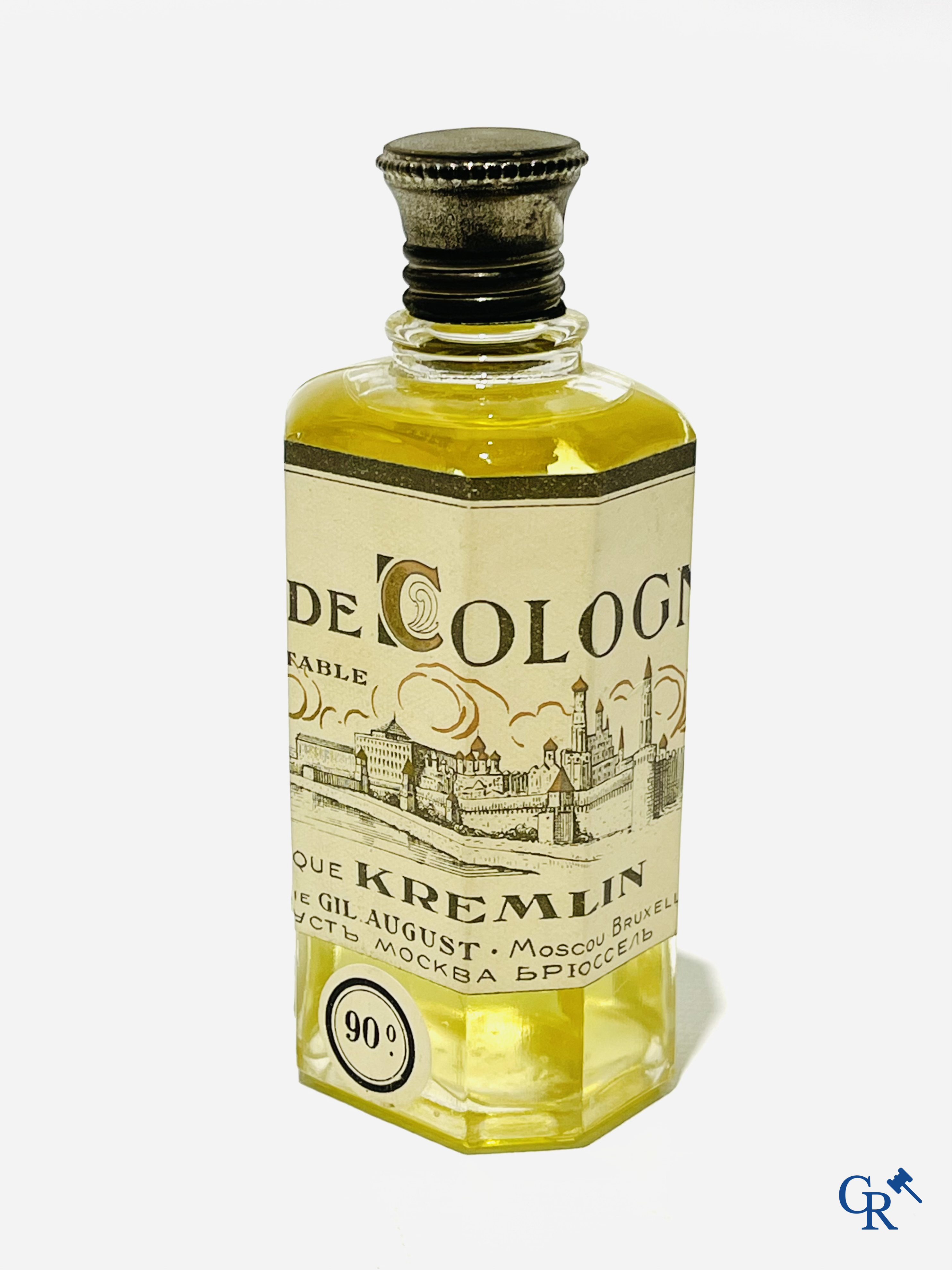 Art Deco, 4 zeldzame Eau de Cologne flessen voor Gilles August & Cie waaronder marque Kremlin. Jaren '40.