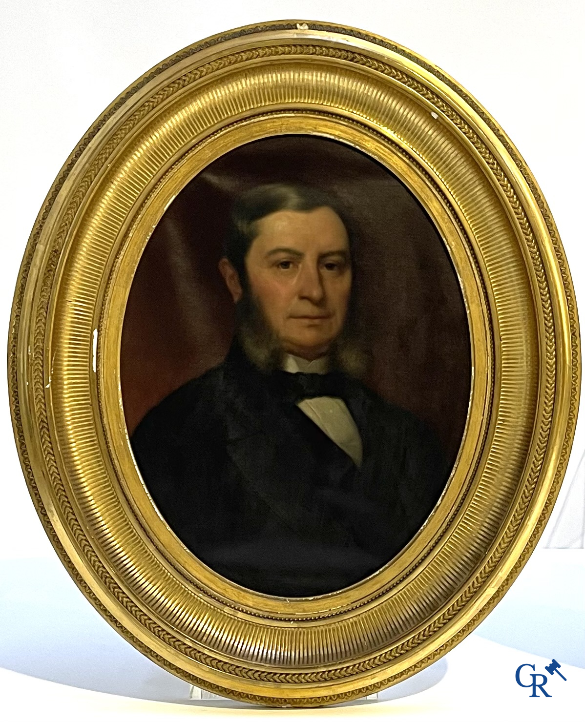 Delfosse Auguste (1832-1899) Paar portretschilderijen met imposante vergulde kaders. Olie op doek. Gesigneerd.