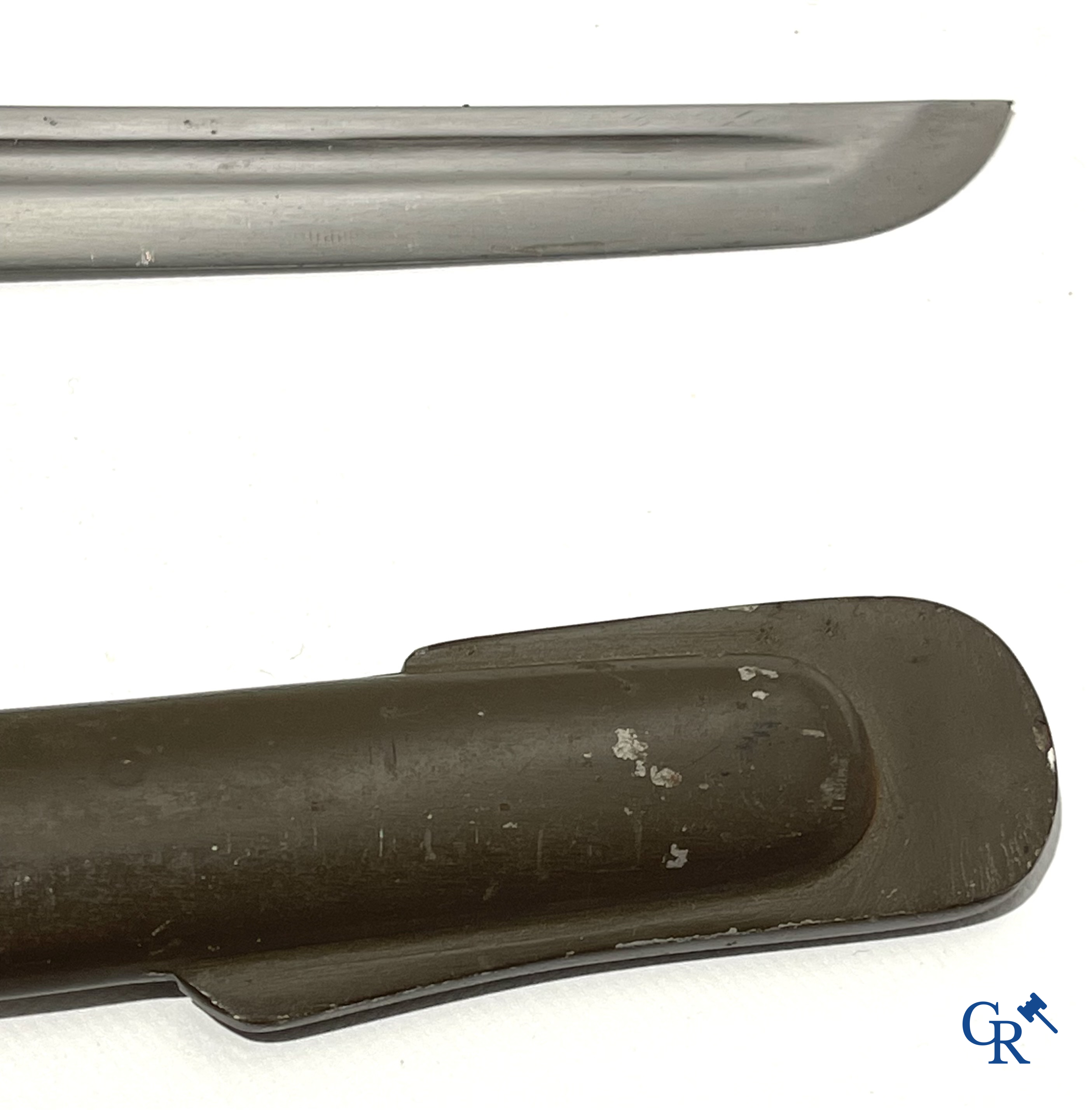 Japans militair Katana Samoerai zwaard met gelakte schede. Genummerd 36148.