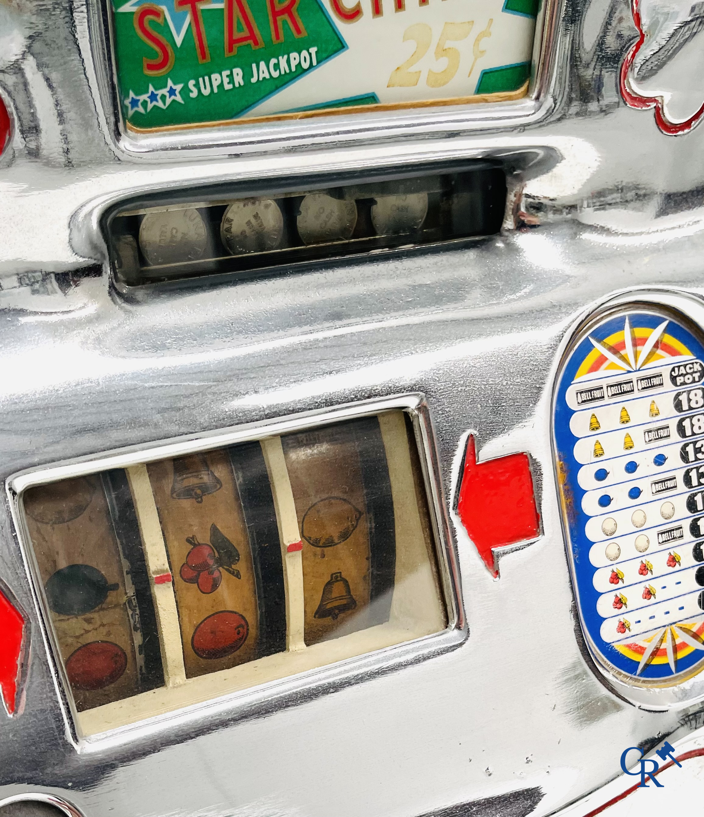 Jackpot, one-armed bandit, Jennings & Company Chicago. Riviera Star Chief Super Jackpot. Numbered.