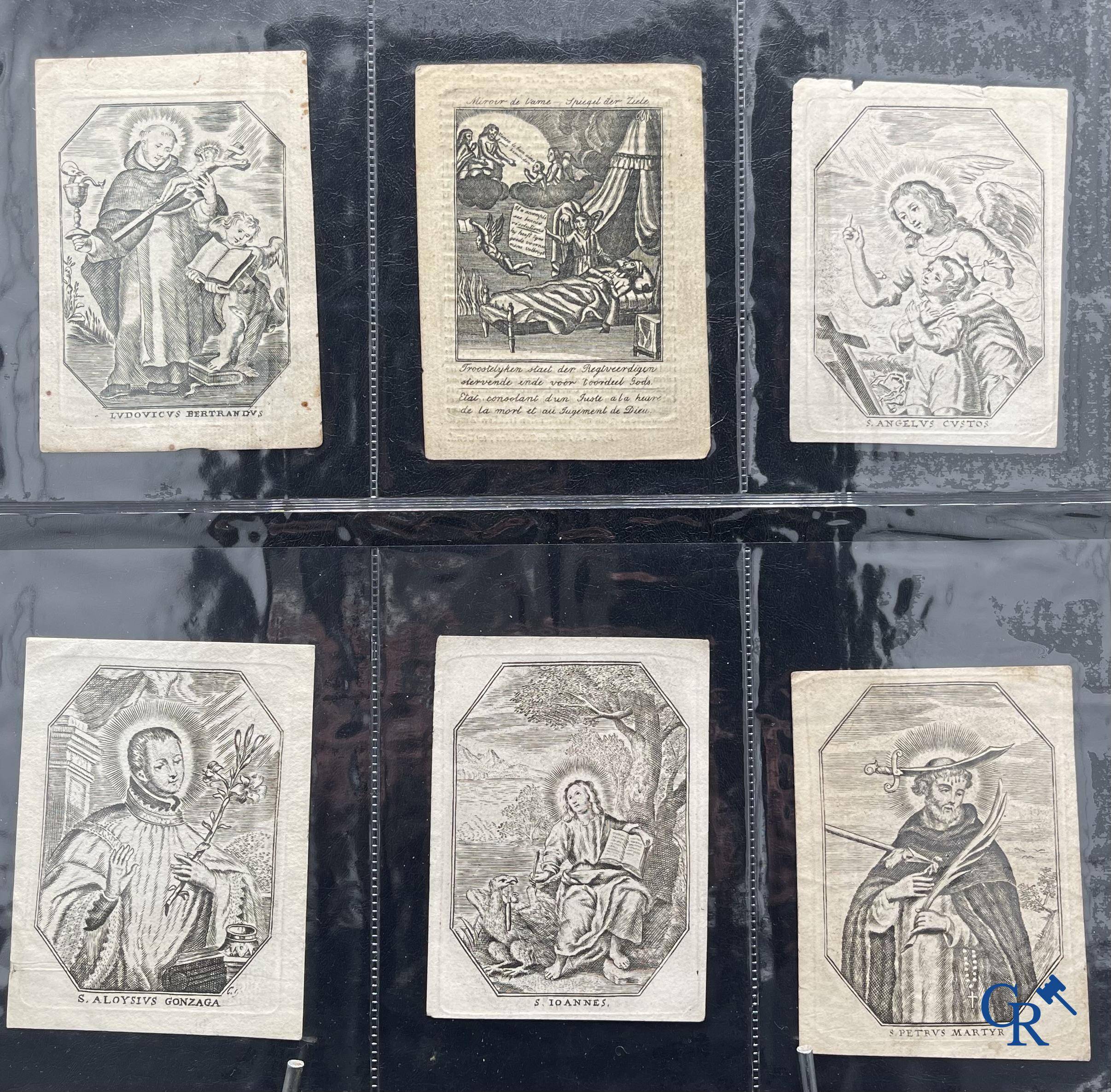 Religious objects: Important collection of pious images and devotion prints, Flanders, 17th-18th-19th centuries.