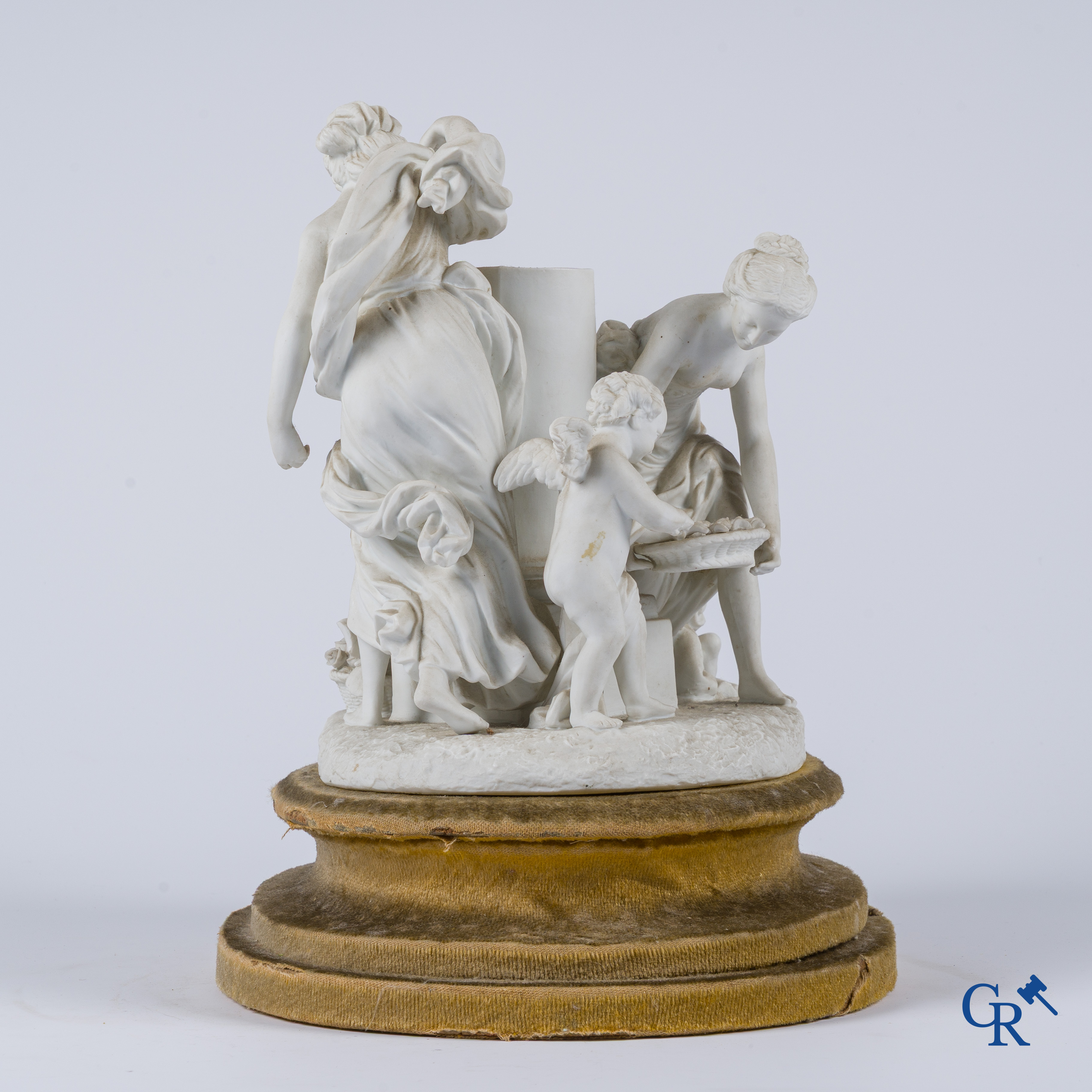Sèvres, Allegory of Love. Group in biscuit porcelain from Sèvres. Marked. 19th century.