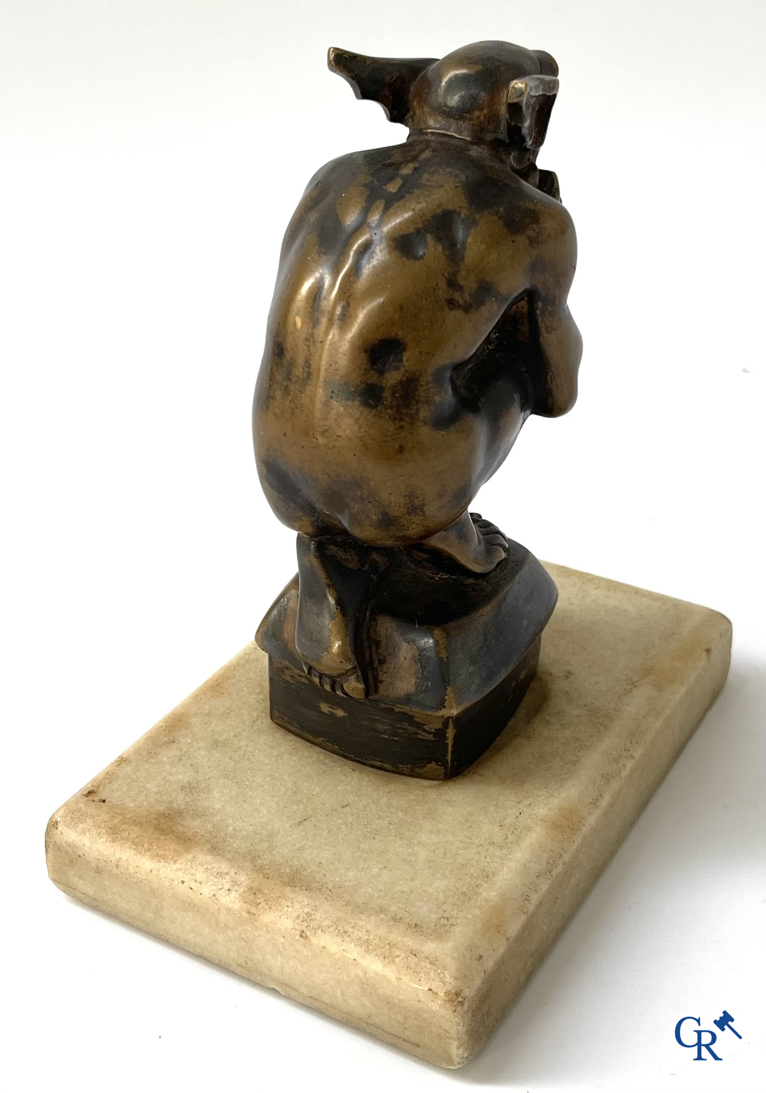 Automobilia, une originale mascotte en bronze finement ciselée d'après un modèle de Gustave Poitvin. vers 1930.