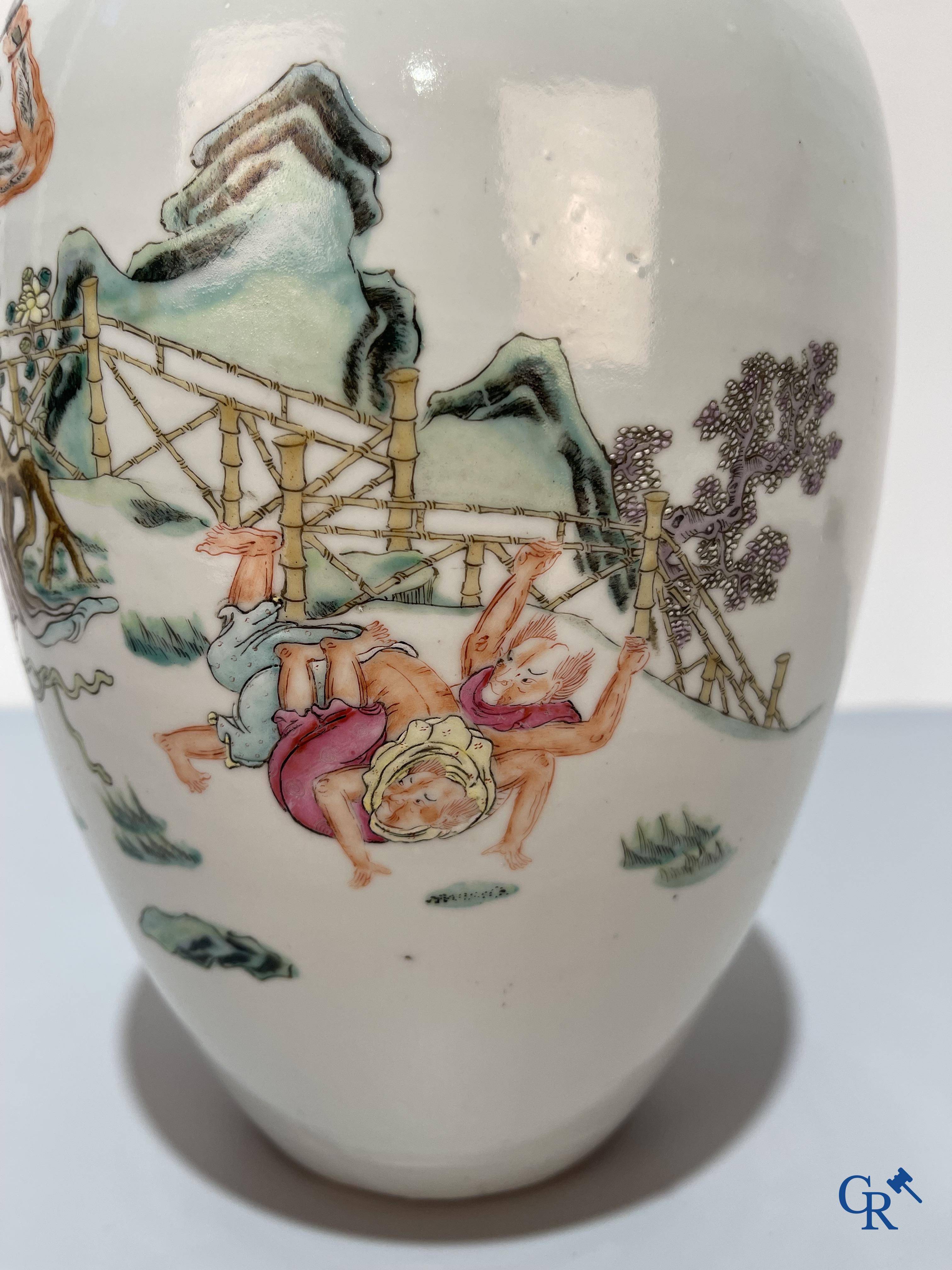 Asian Art, Chinese porcelain, a Chinese famille rose vase with warriors.