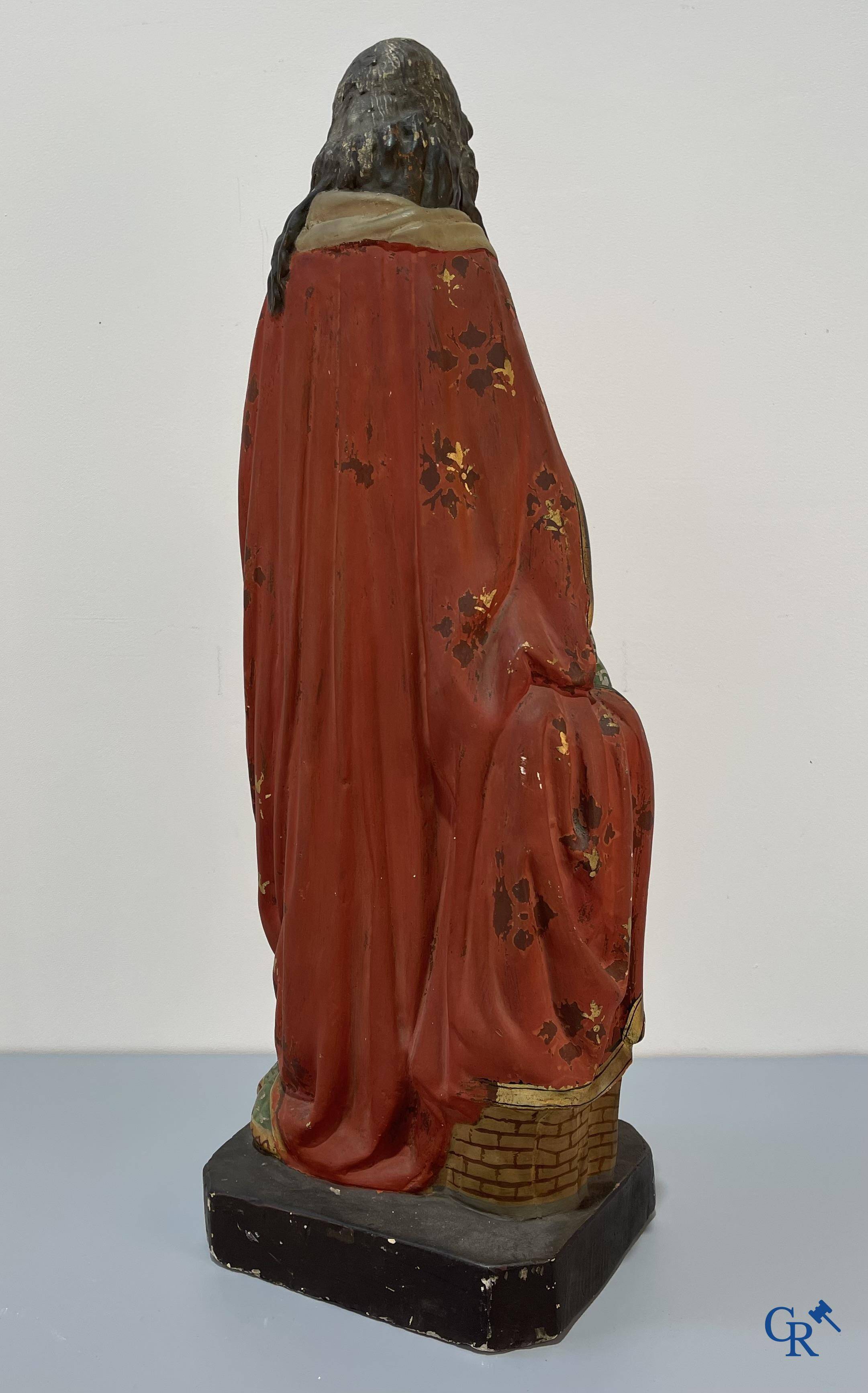 Religious objects, representation of Sint Barbara and Sint Anna ten Drieën in original polychromy. Late 19th century.