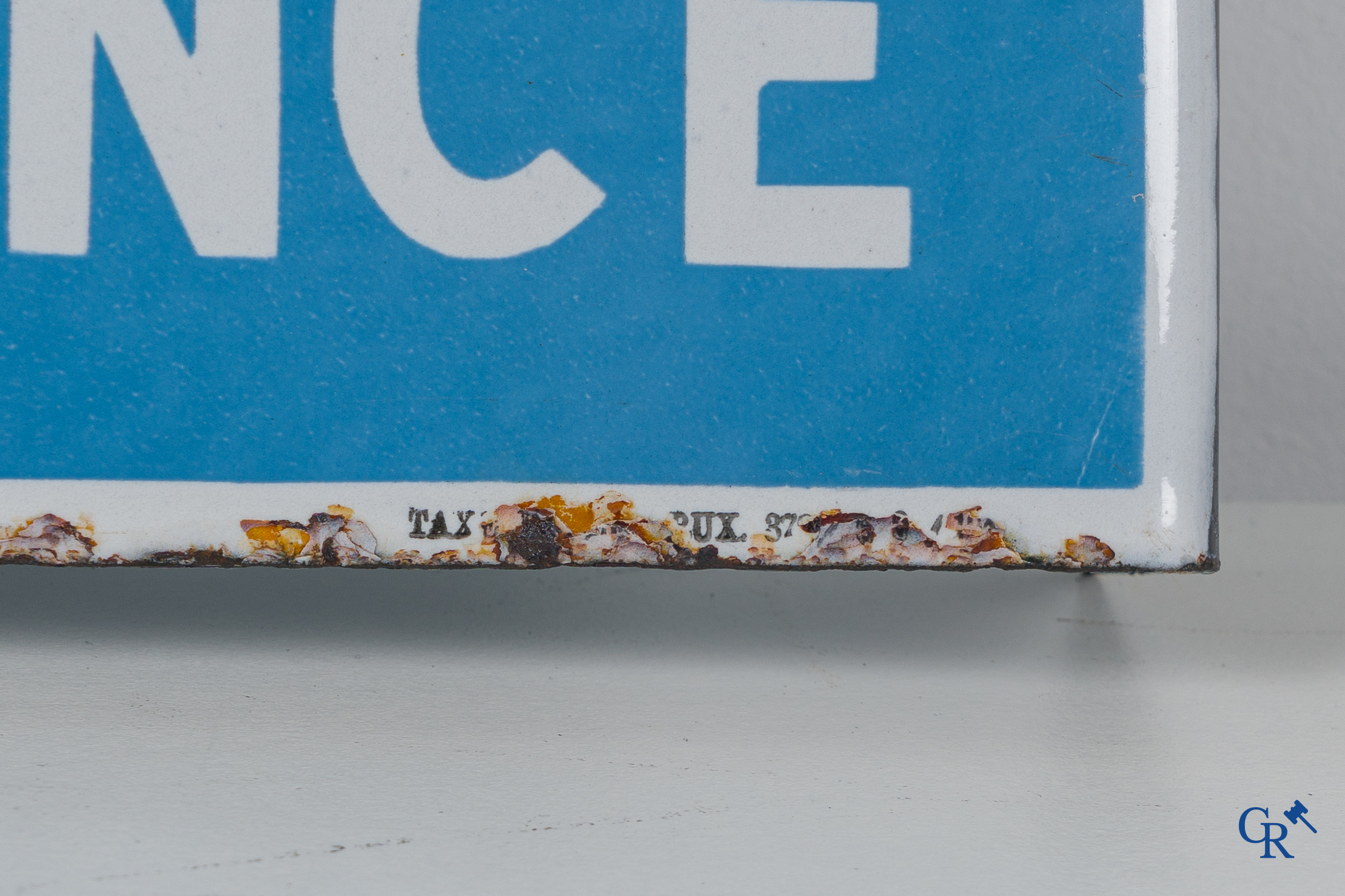 Cycles Alcyon, double-sided enamel advertising sign for the French bicycle brand Alcyon.