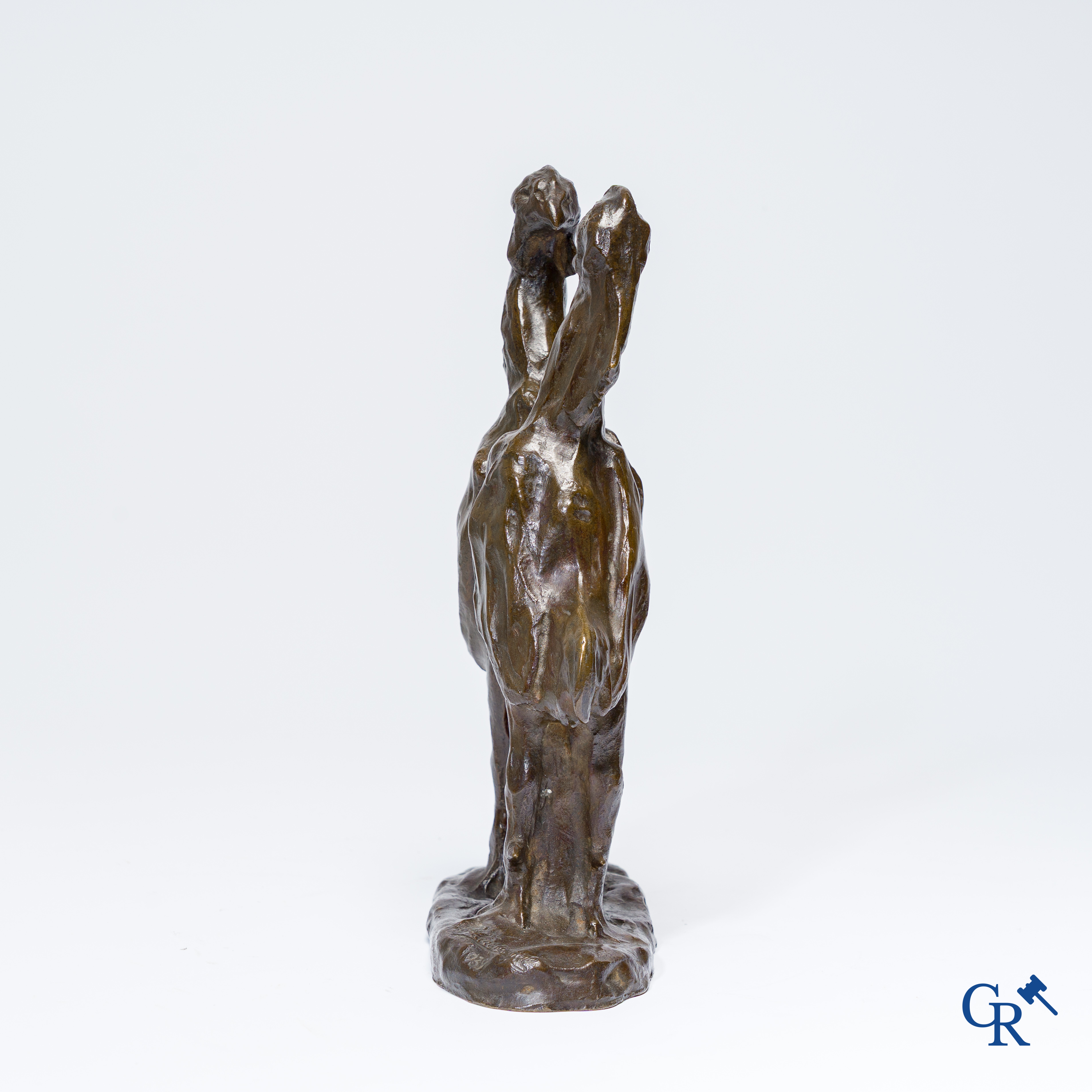 Geo Vindevogel (1923-1977) (*) Brons met bruine patine, 2 vechtende hanen. Gesigneerd Geo Vindevogel en gedateerd 1939.