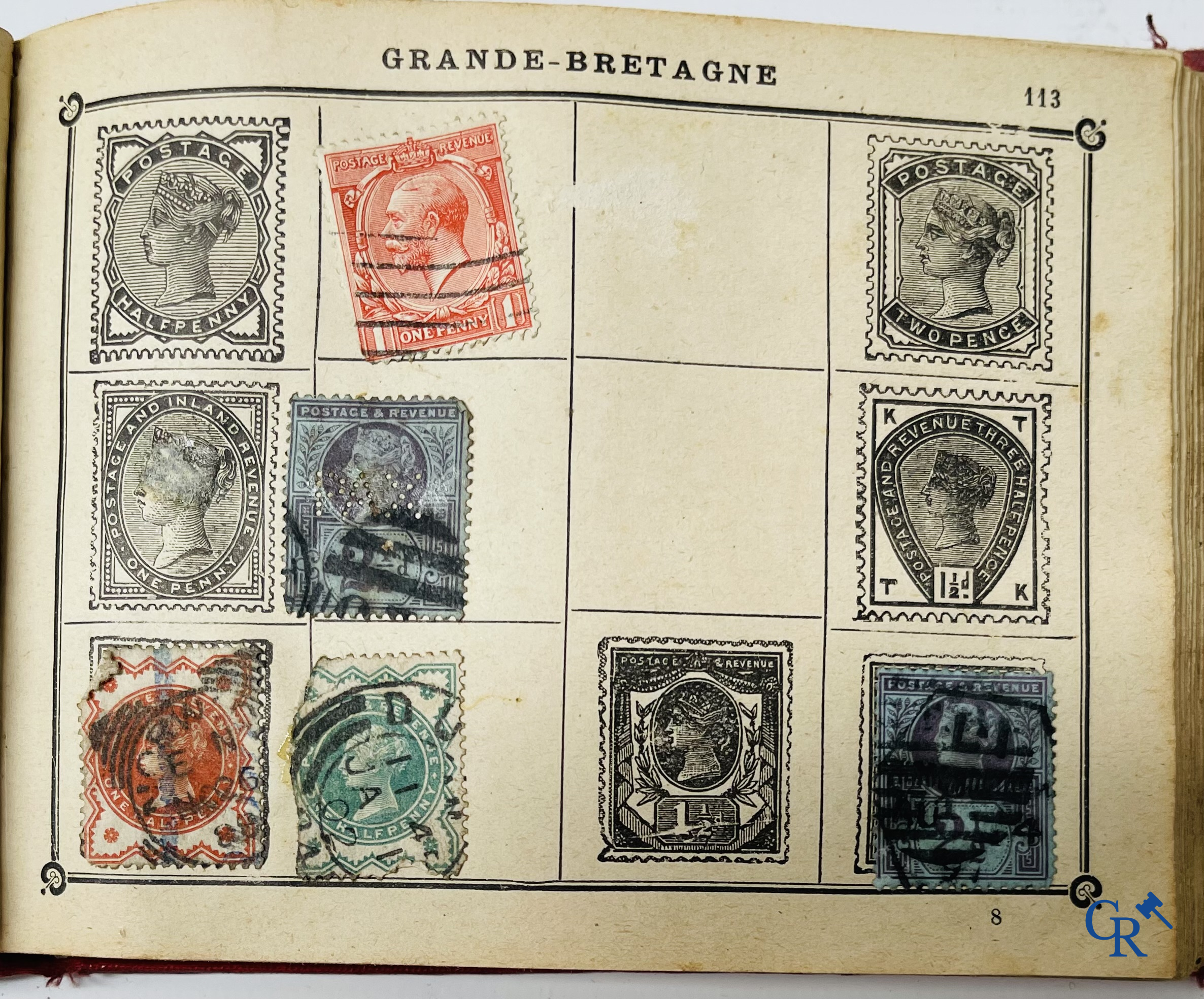 Filatelie. Album met verschillende zeldzame antieke postzegels, waaronder vroege Belgische postzegels.