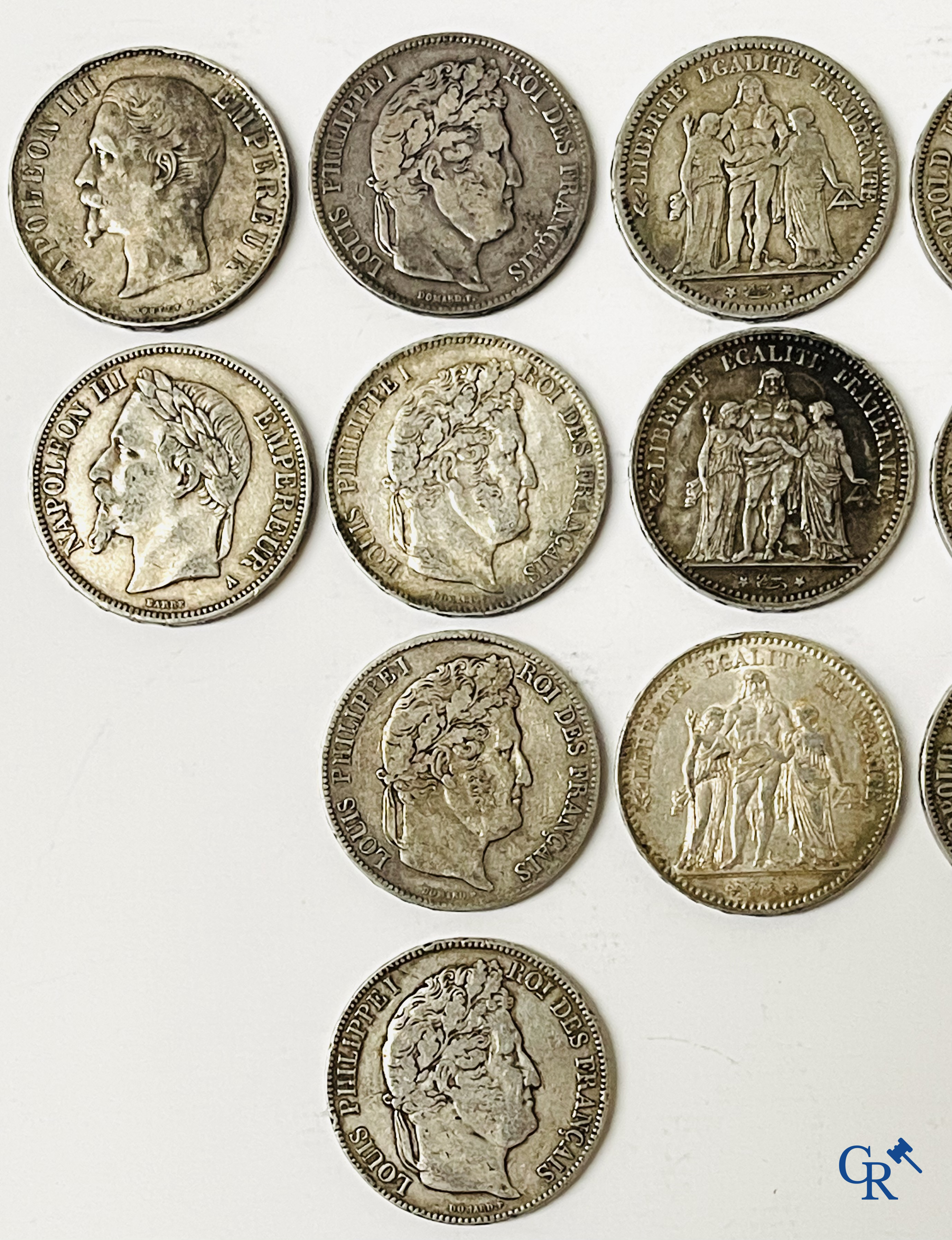 Munten. Lot munten in zilver. 5 Francs Louis Philippe I, Napoleon III, Leopold II, 5 Lire Vittorio Emanuele en diverse.