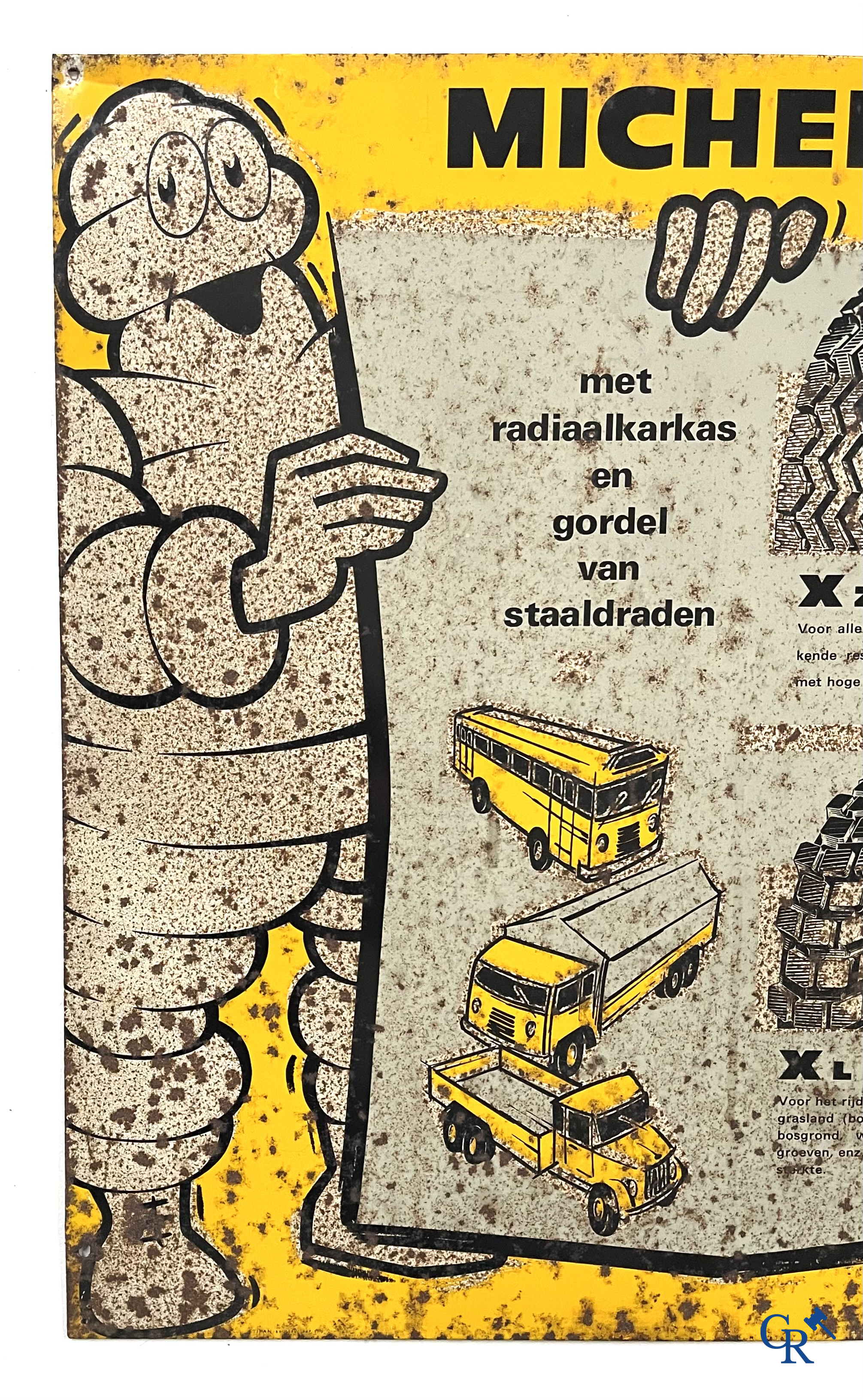 Michelin, Publiciteit op bedrukt blik voor Michelin bedrijfswagen banden. Etipan Brussel 1965.