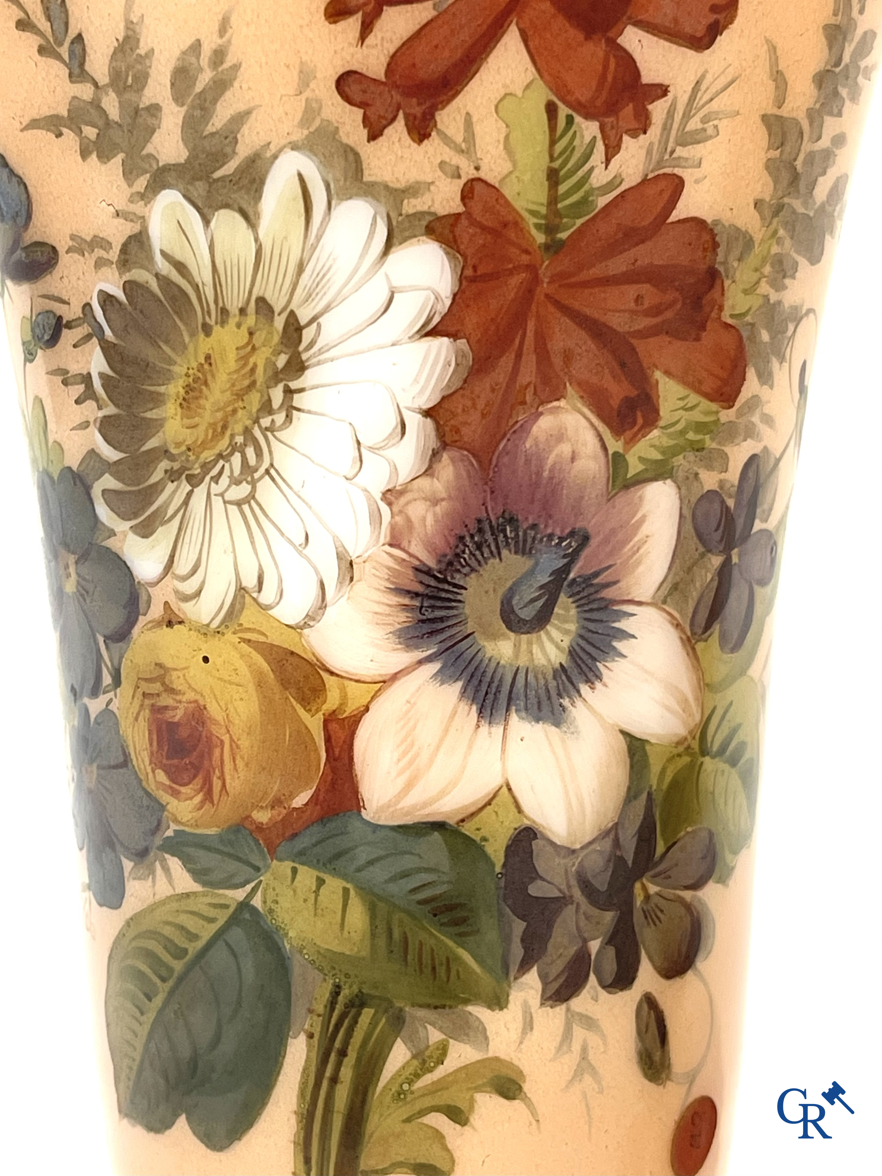 Napoleon III period. Pair of vases in opaline with floral decor. Circa 1880.