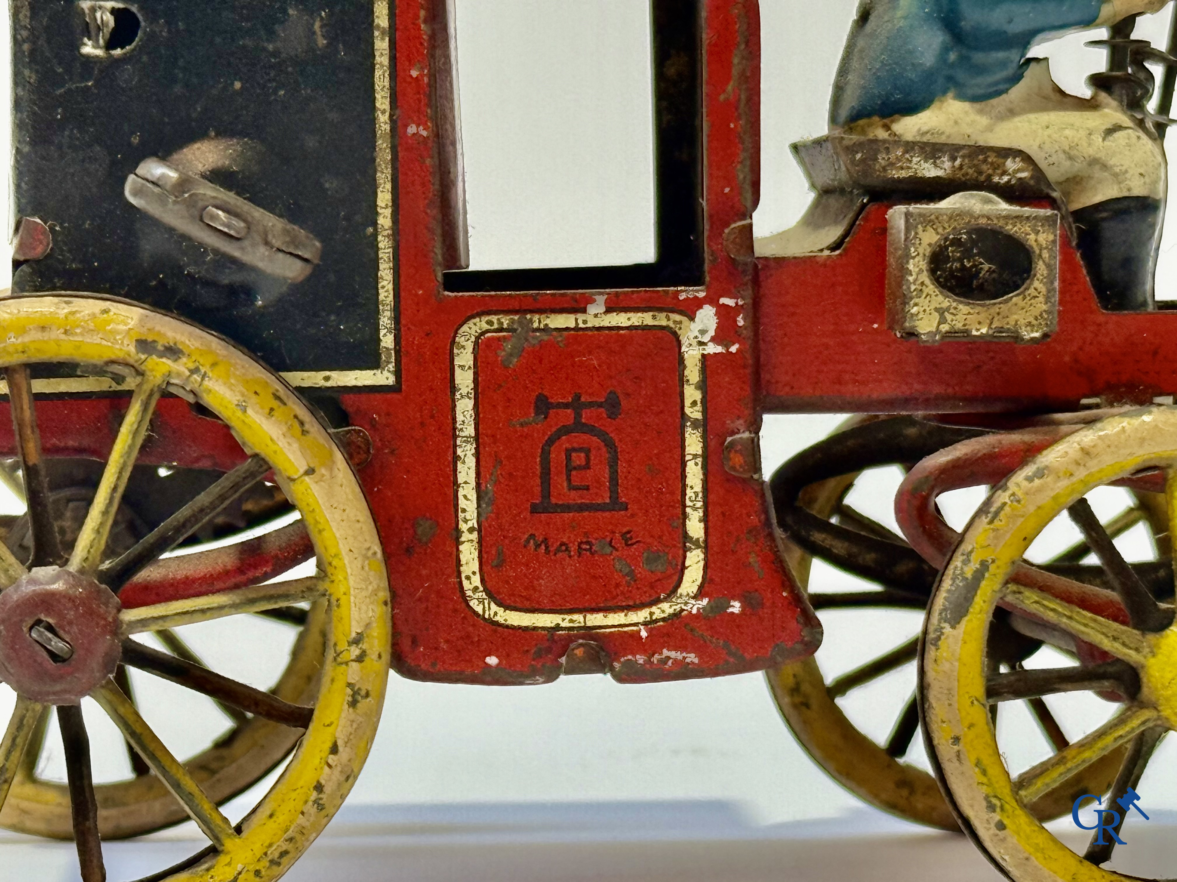 Lehmann, "Motor Kutsche" mechanisch speelgoed in beschilderd blik. Duitsland circa 1906.