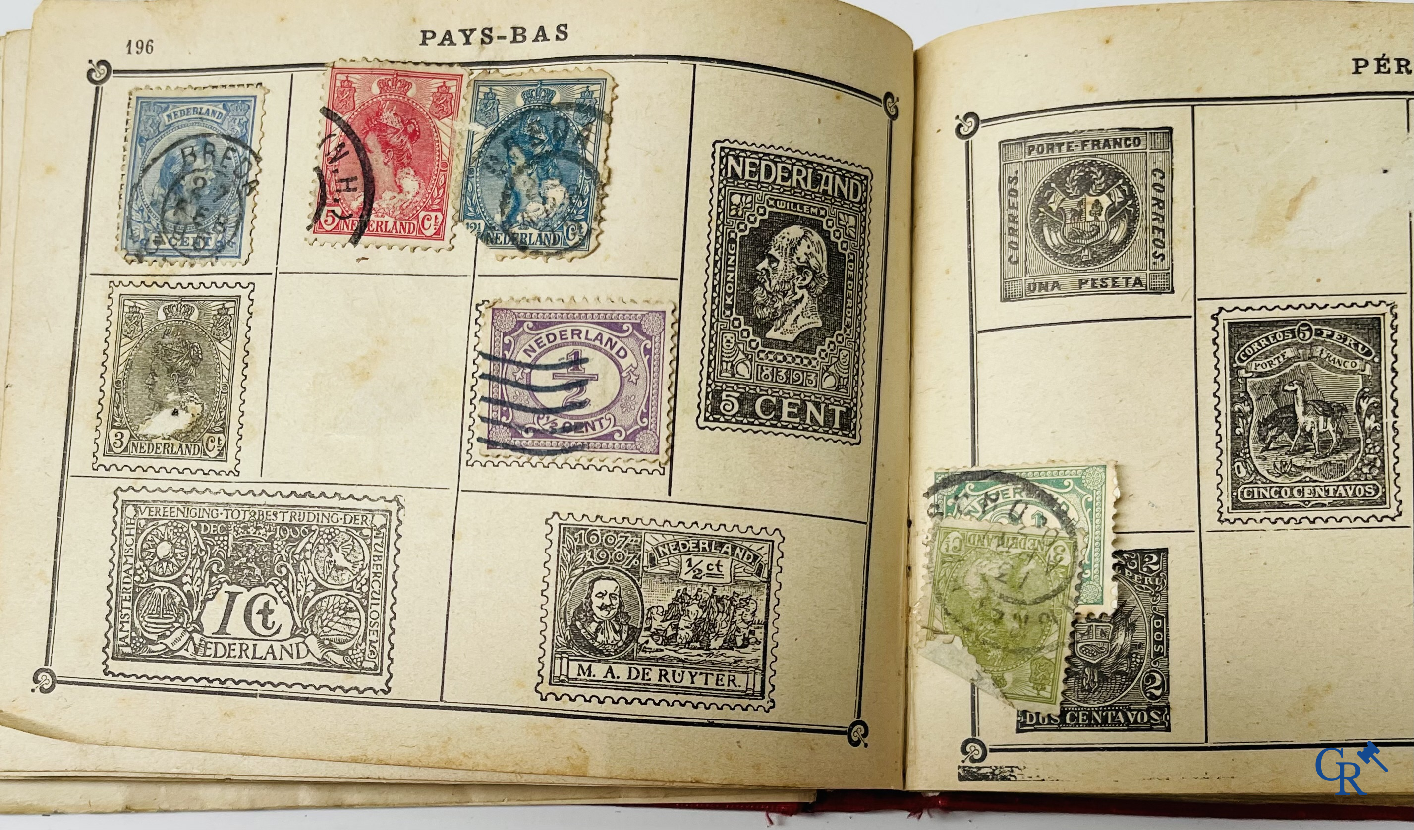 Filatelie. Album met verschillende zeldzame antieke postzegels, waaronder vroege Belgische postzegels.