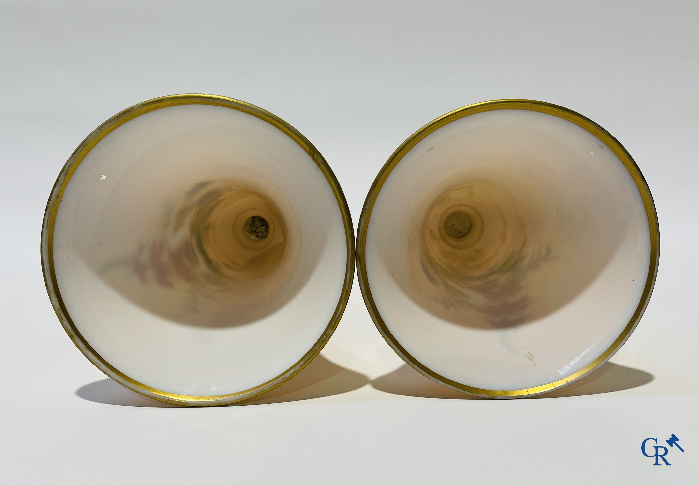 Napoleon III period. Pair of vases in opaline with floral decor. Circa 1880.